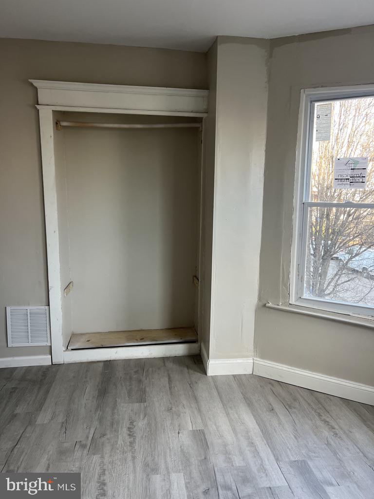 PHILADELPHIA (WEST) - Residential