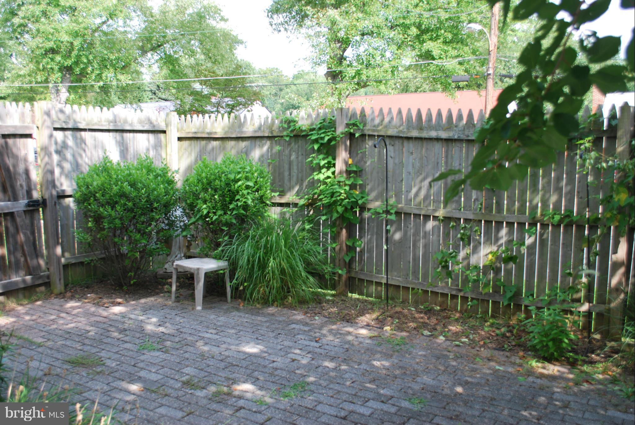 BROOKHAVEN - Residential