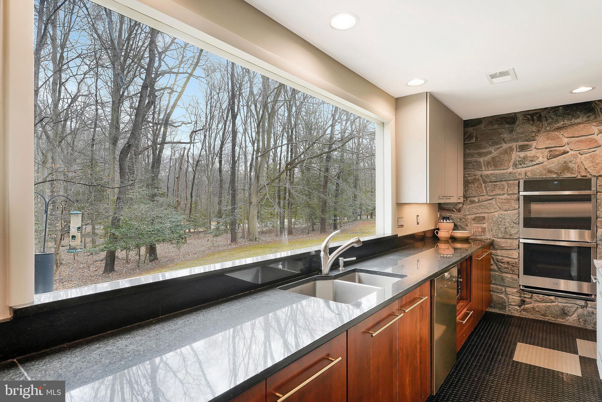 BOUNDBROOK - Residential