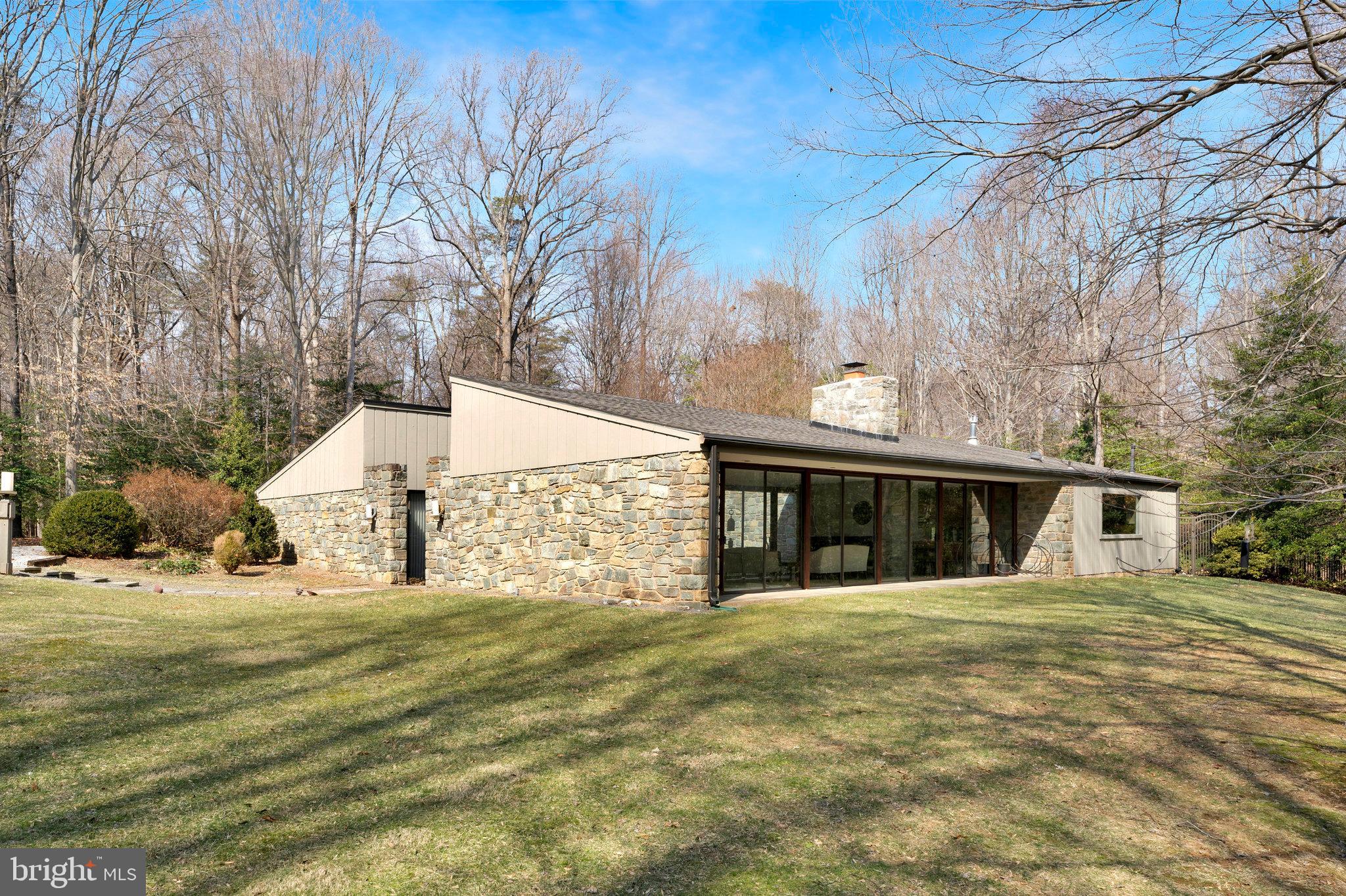 BOUNDBROOK - Residential
