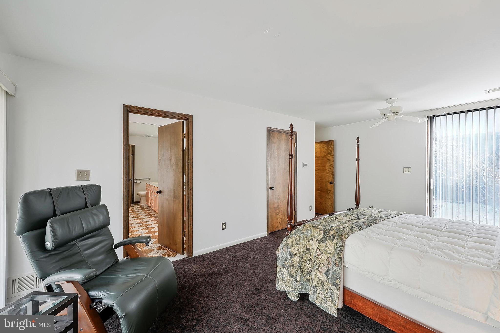 BOUNDBROOK - Residential