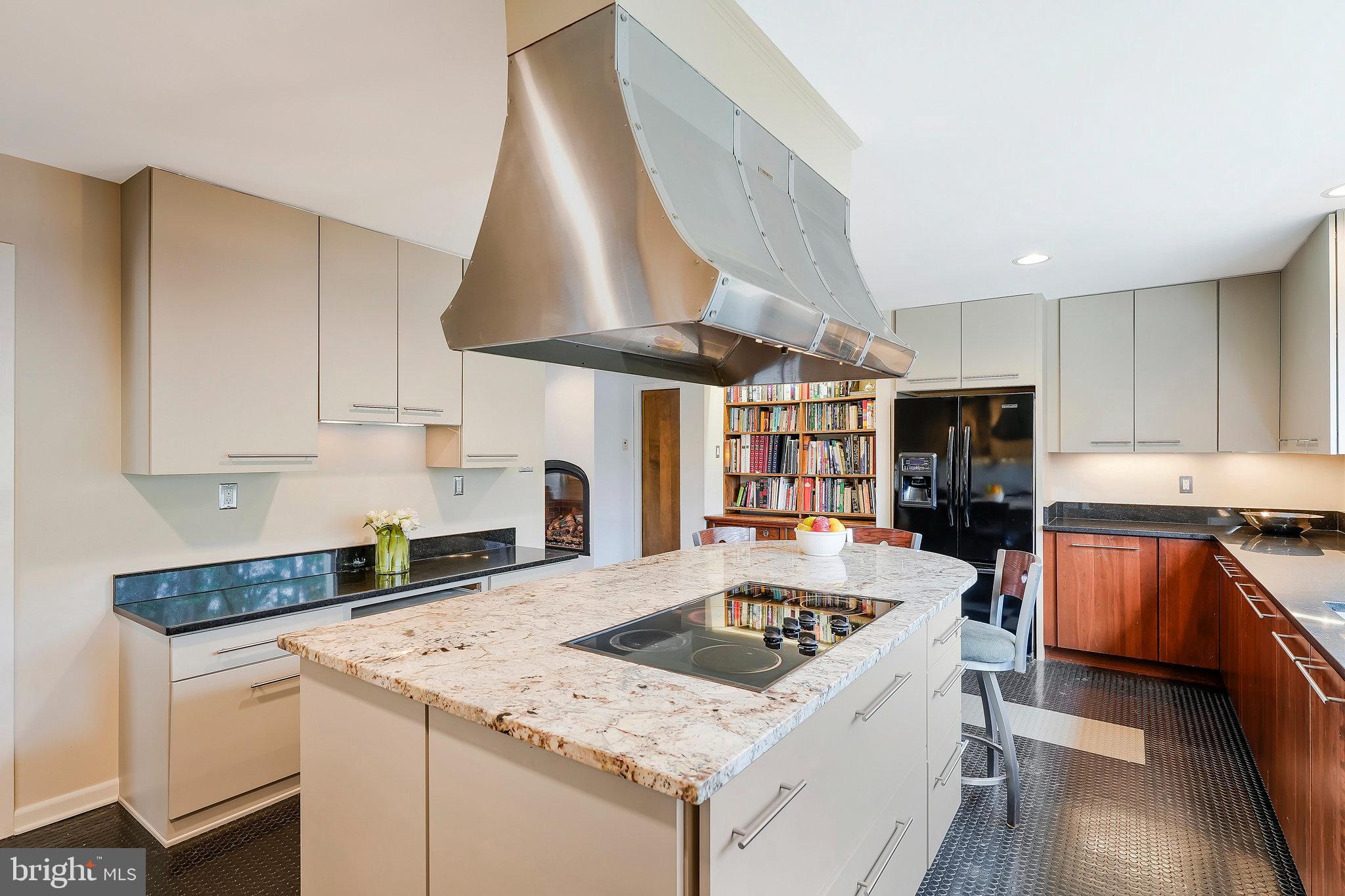 BOUNDBROOK - Residential