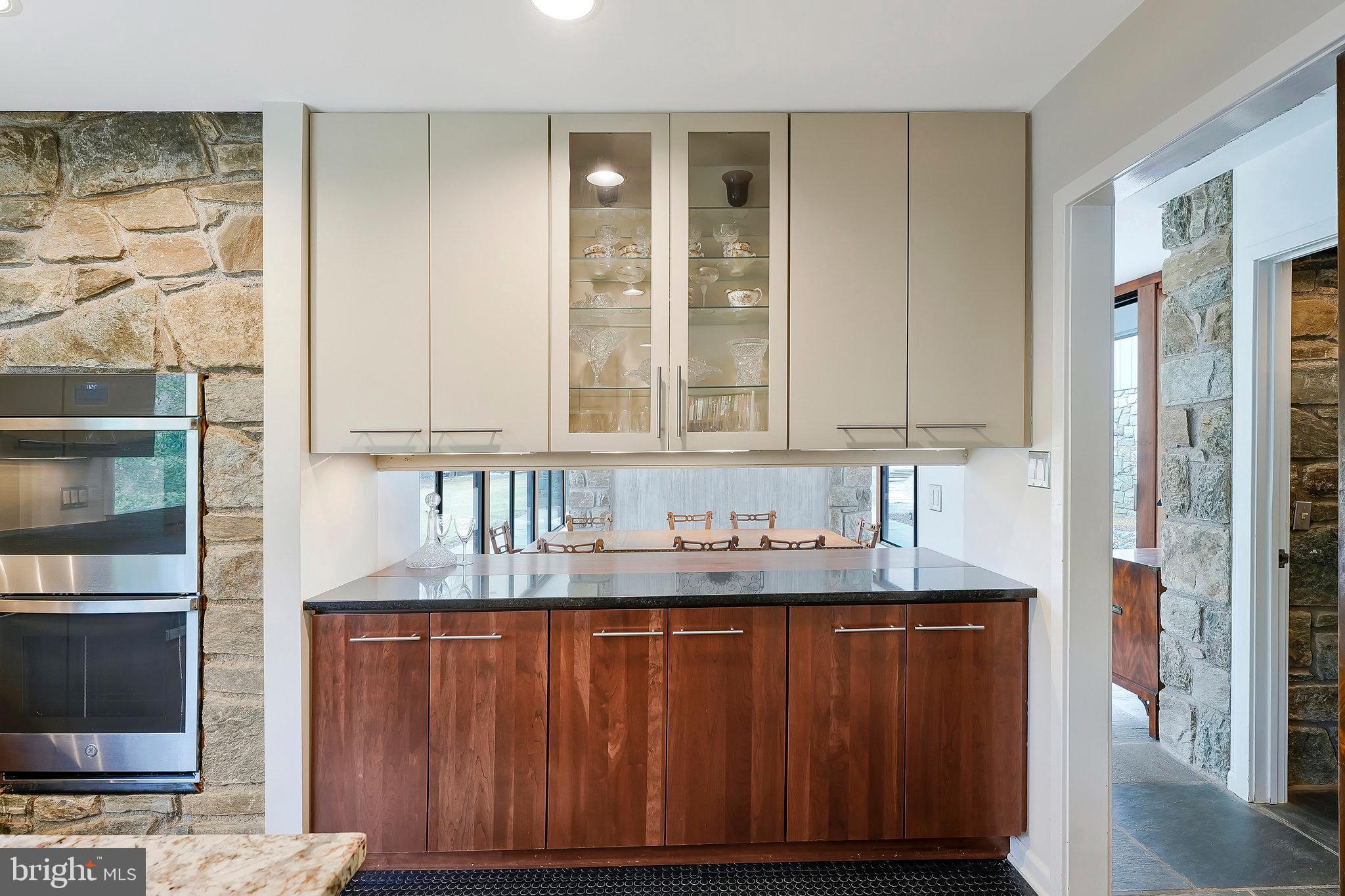 BOUNDBROOK - Residential