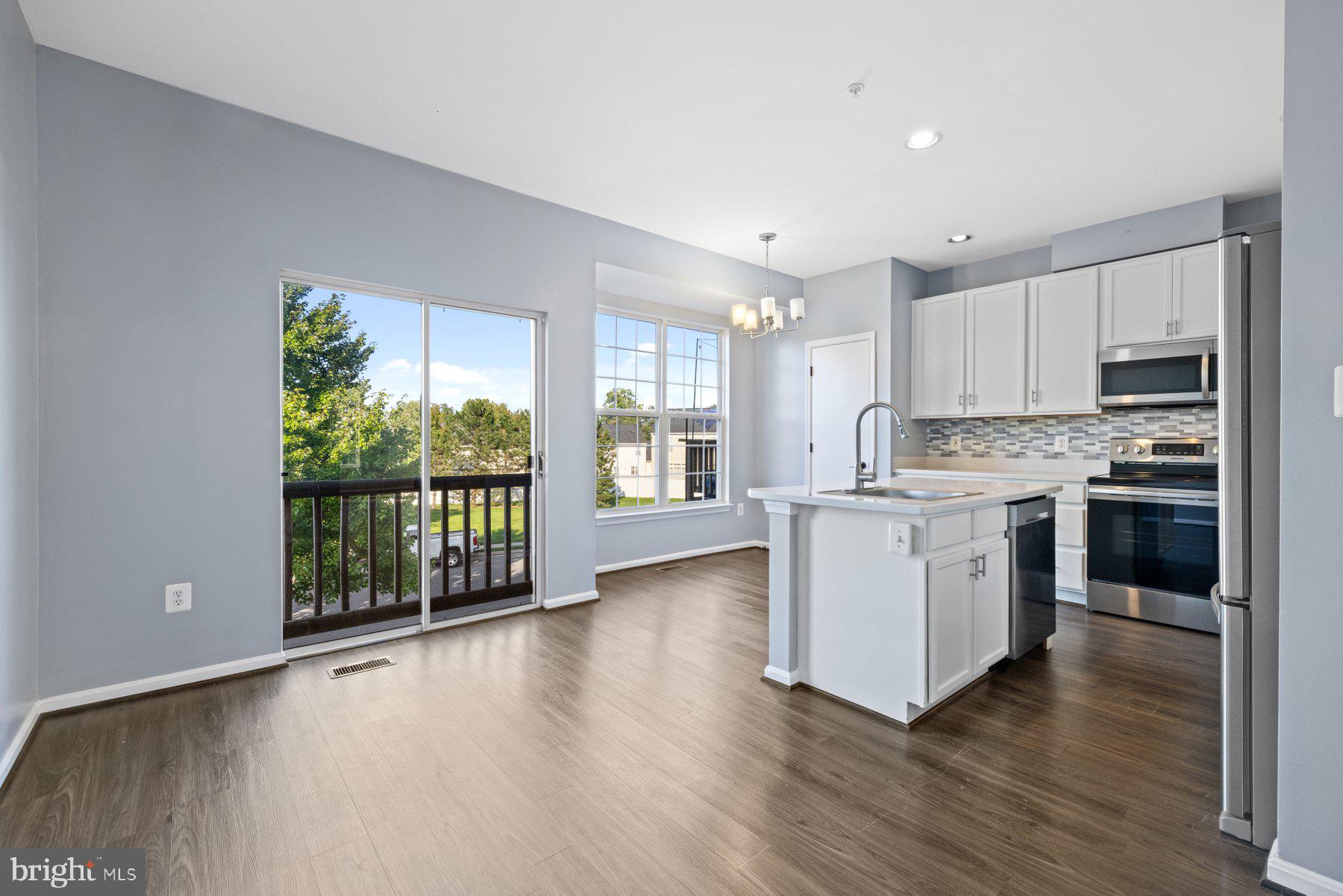 113 LAVENPORT CIRCLE
