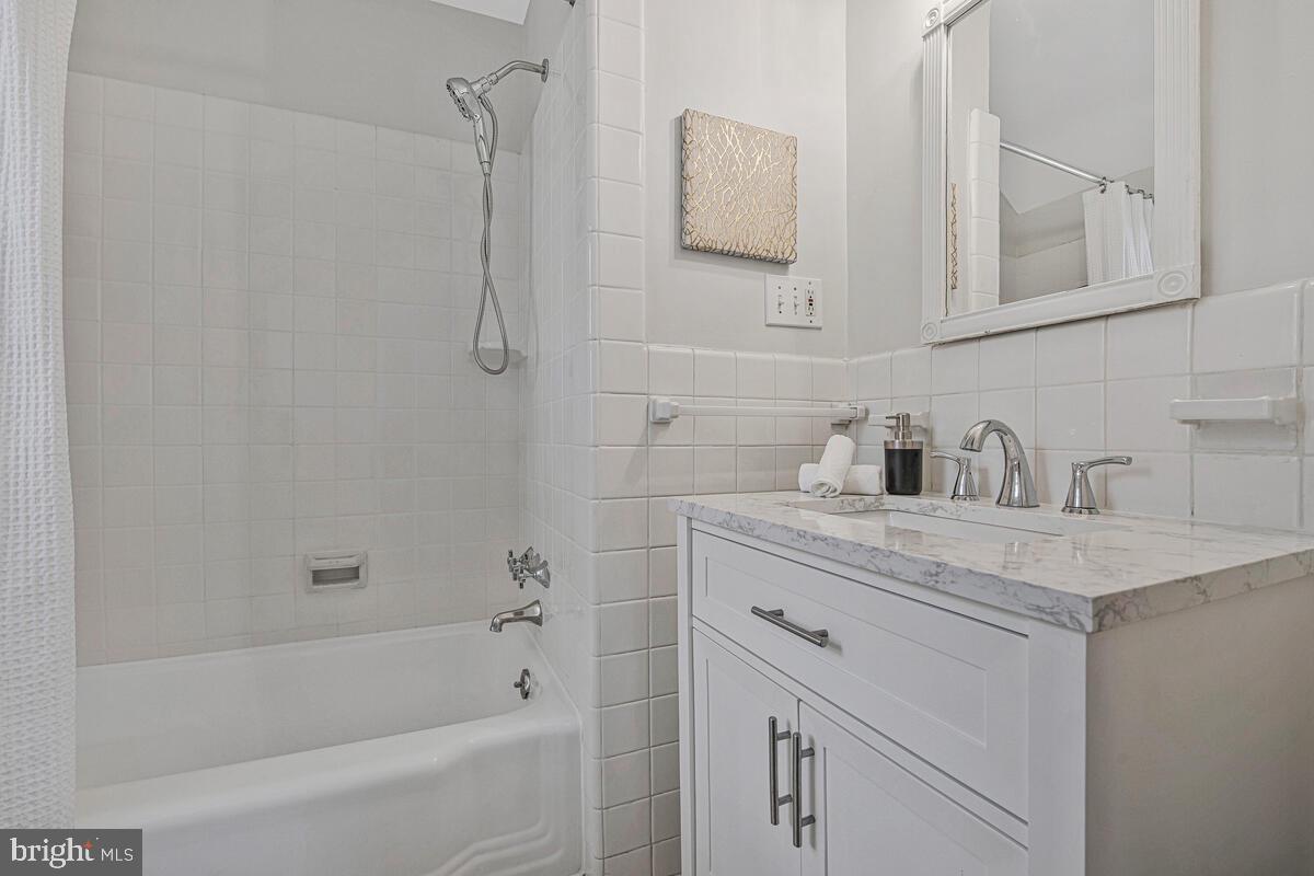 SUMNER - Residential