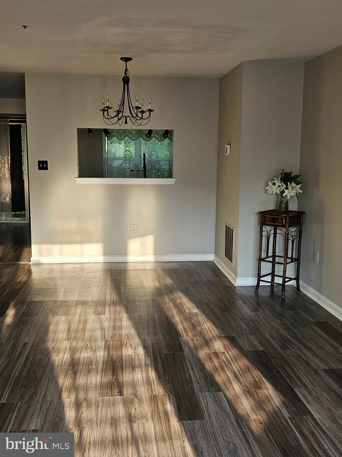 BOWIE NEW TOWN - Residential