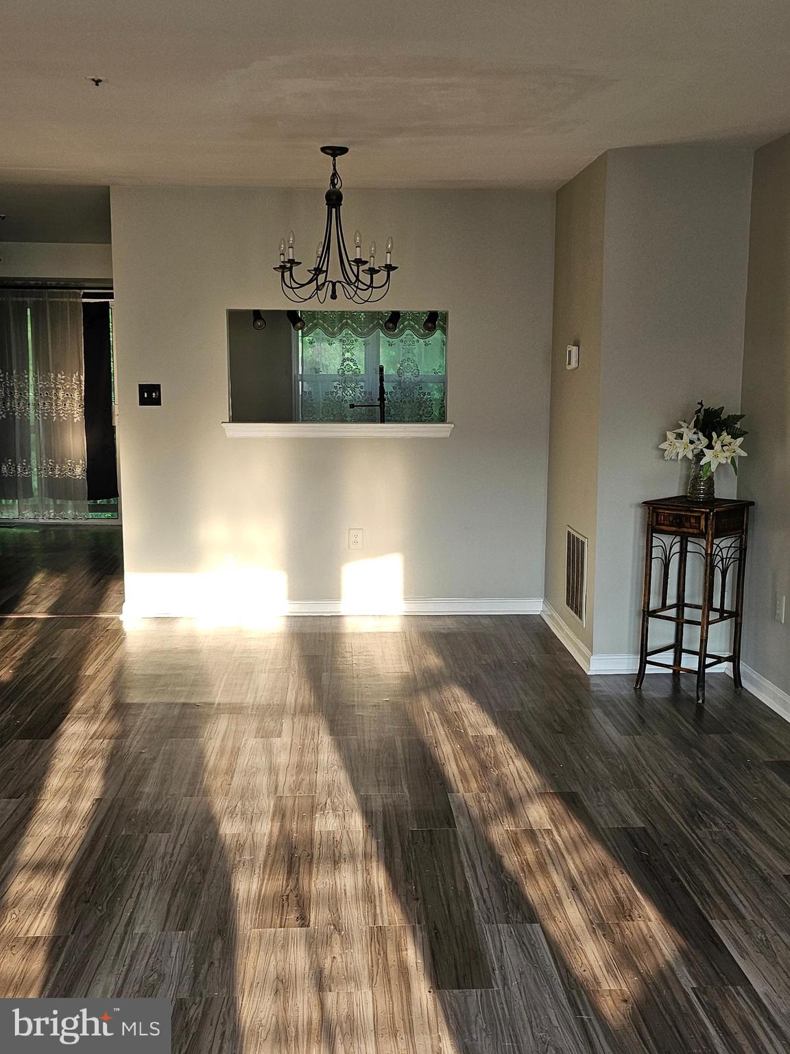 BOWIE NEW TOWN - Residential