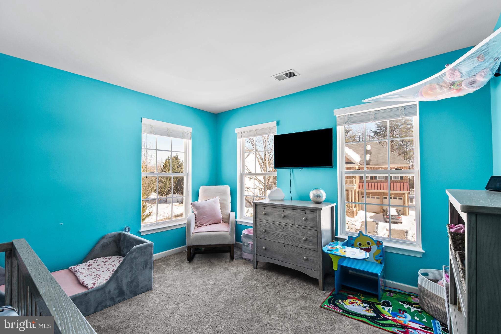 AUTUMN HILLS - Residential