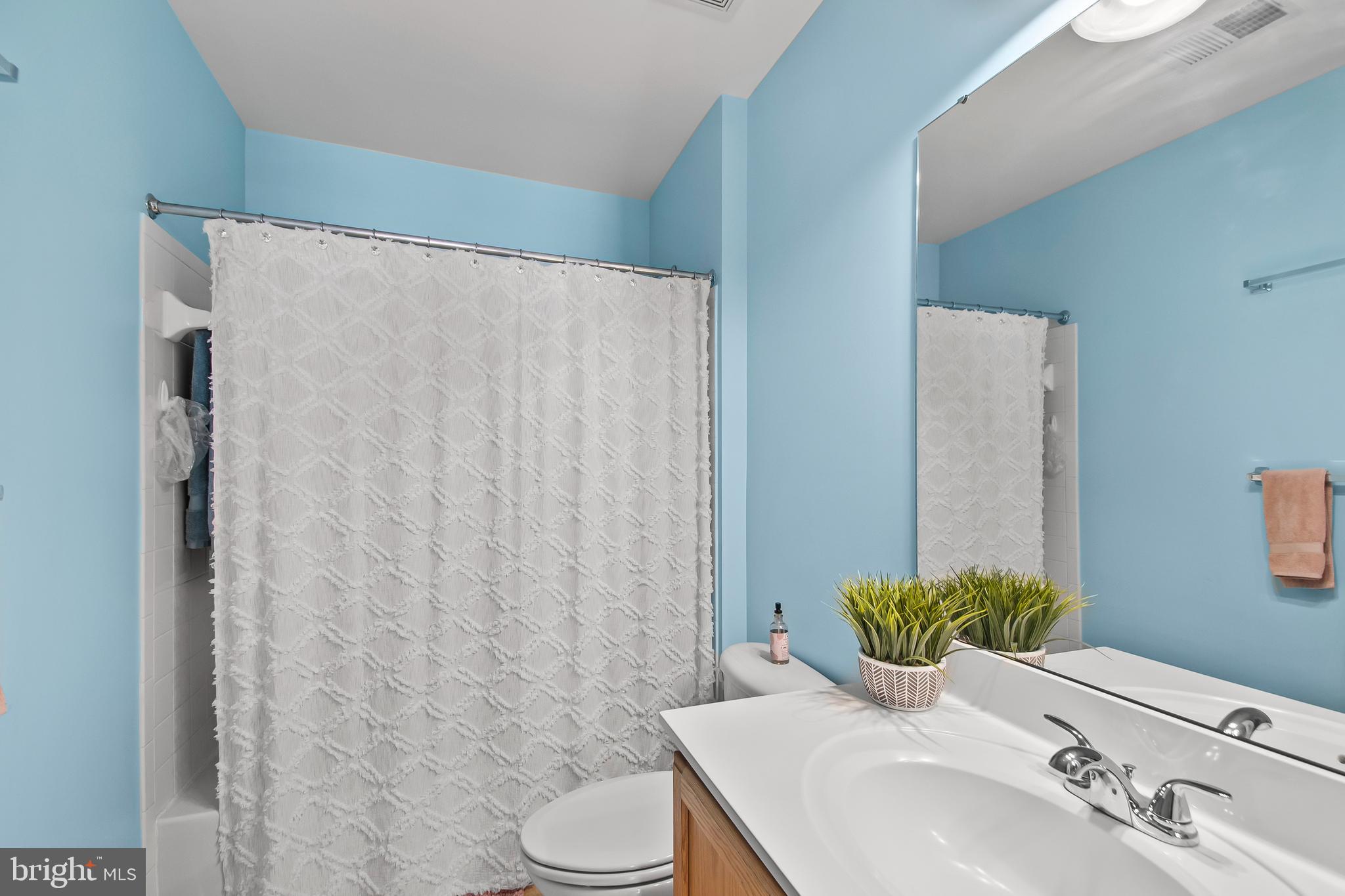 AUTUMN HILLS - Residential