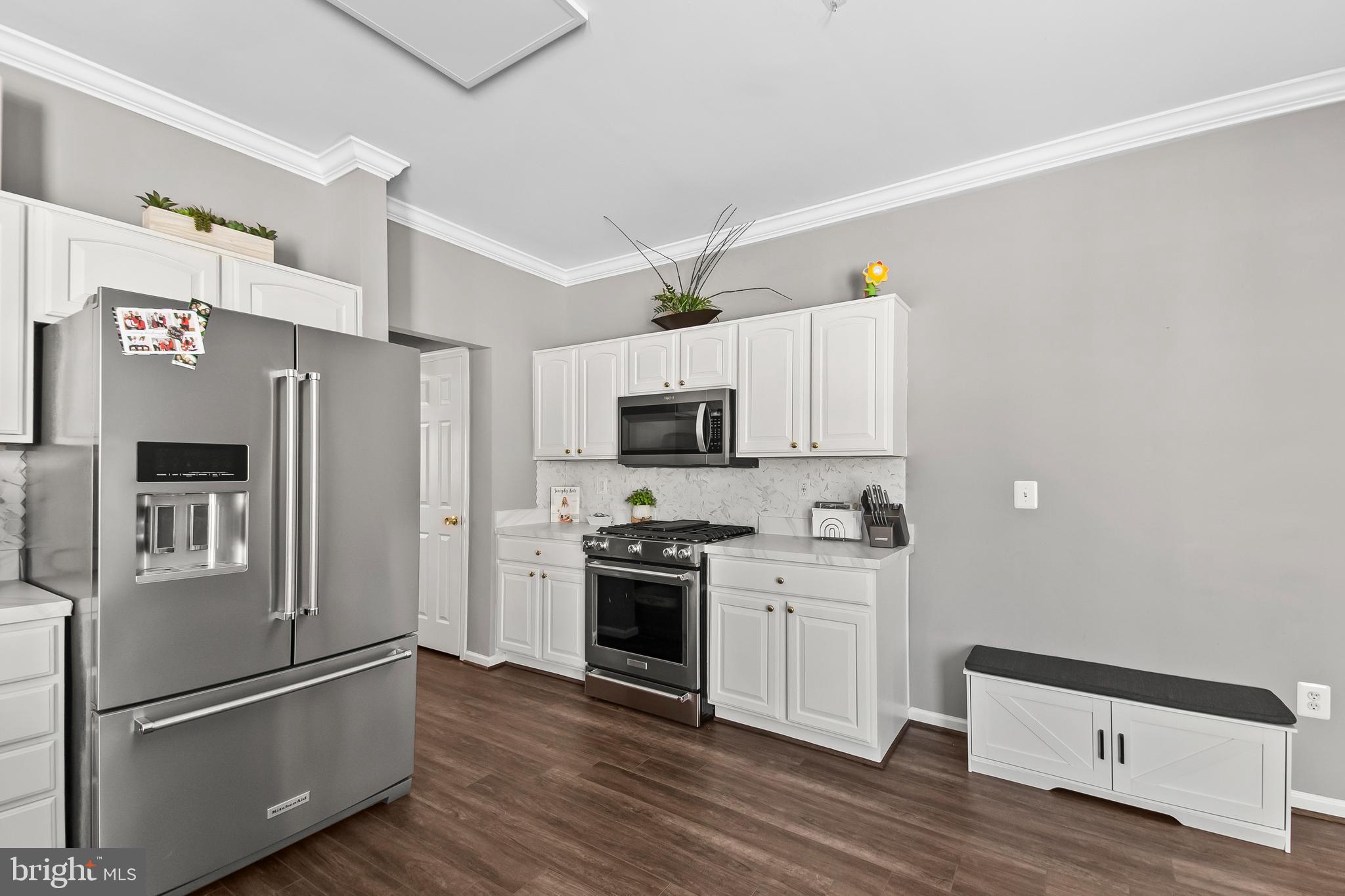 AUTUMN HILLS - Residential