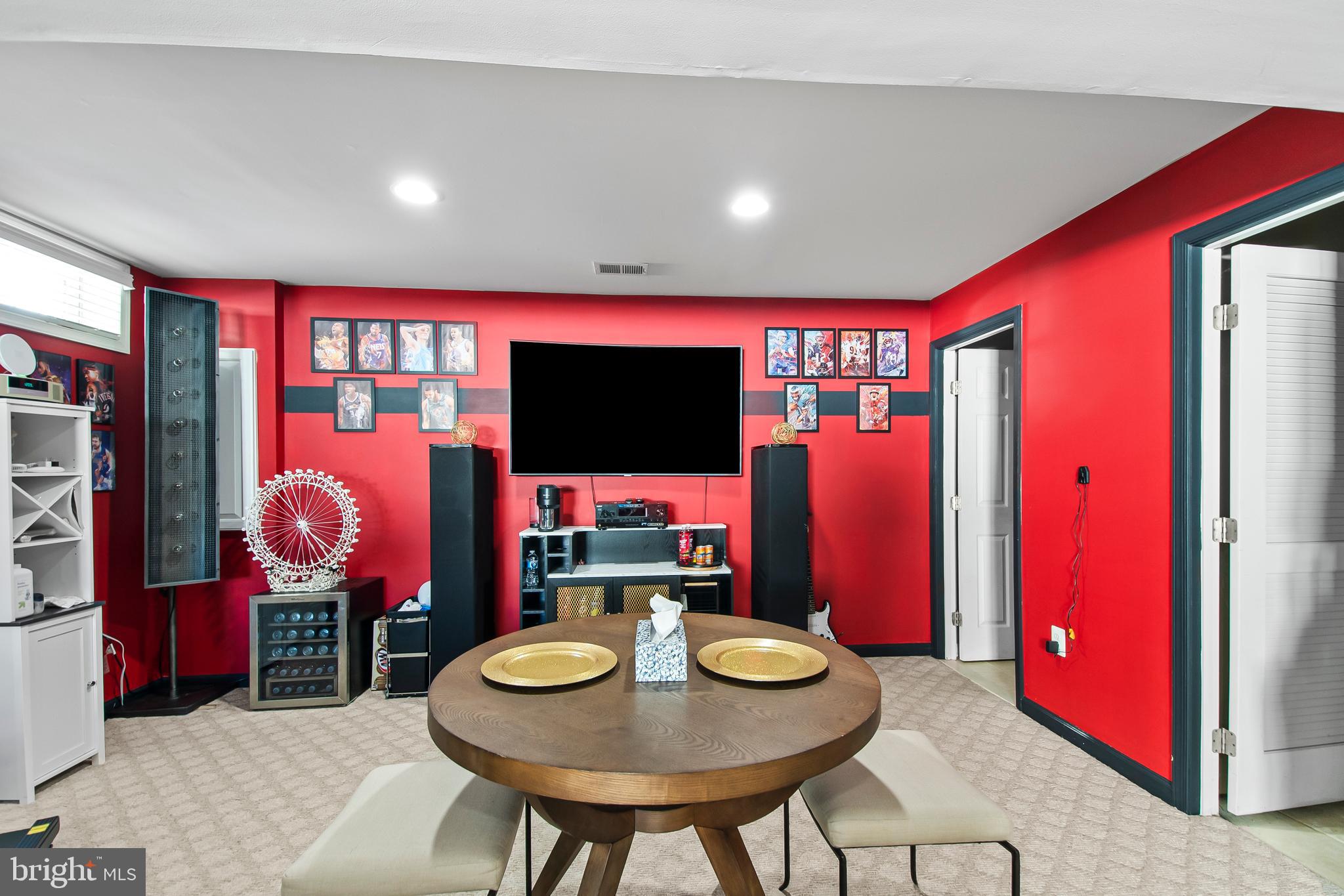 AUTUMN HILLS - Residential