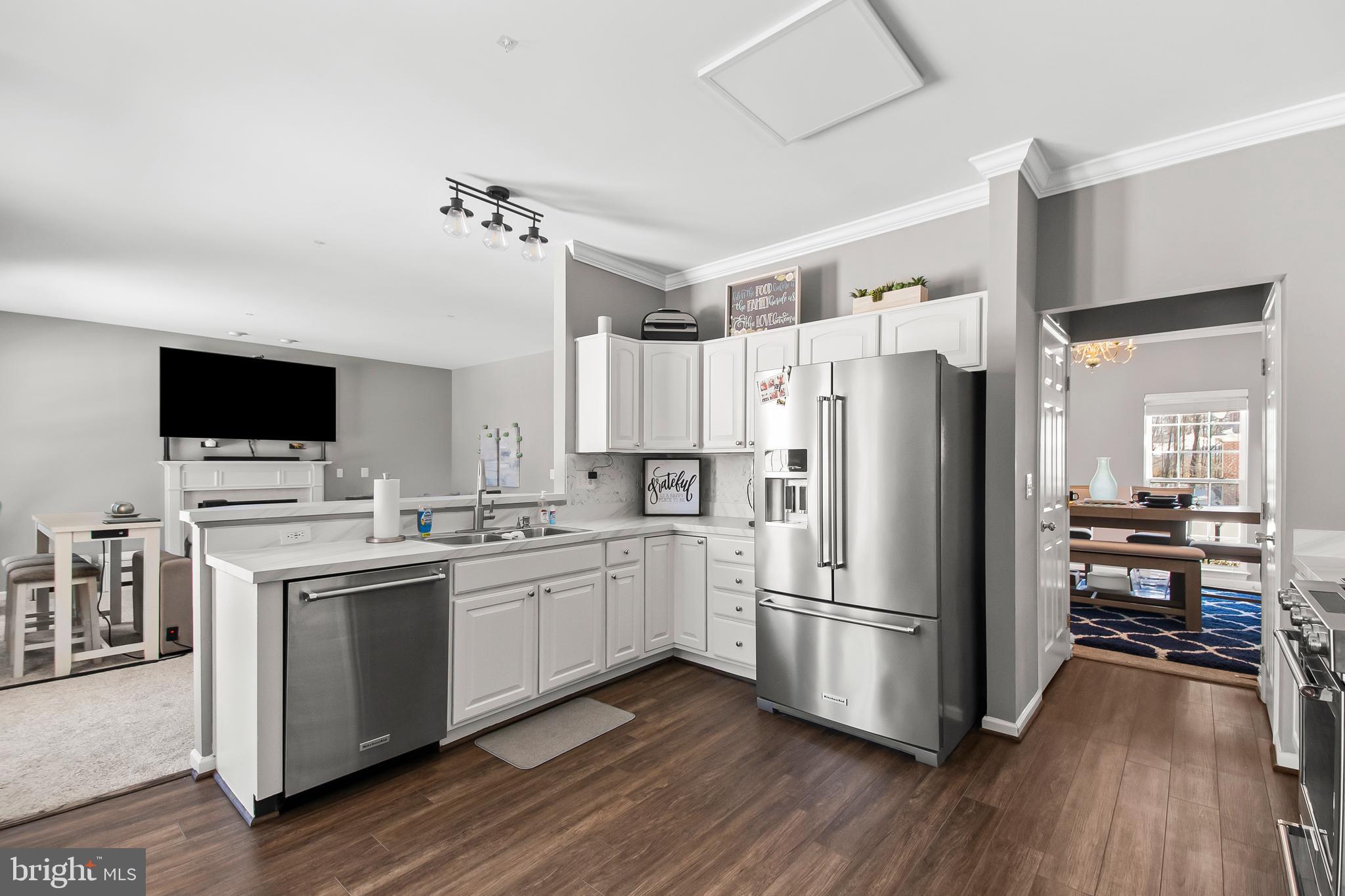 AUTUMN HILLS - Residential