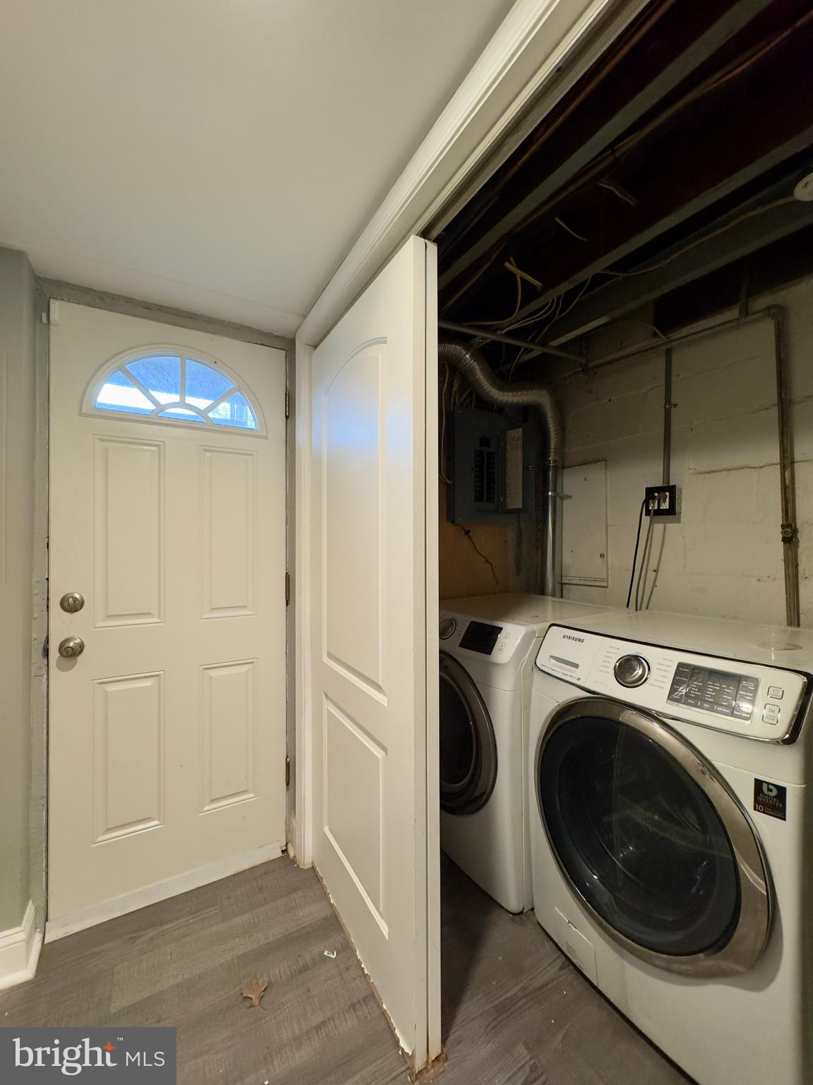 GOVANS - Residential Lease