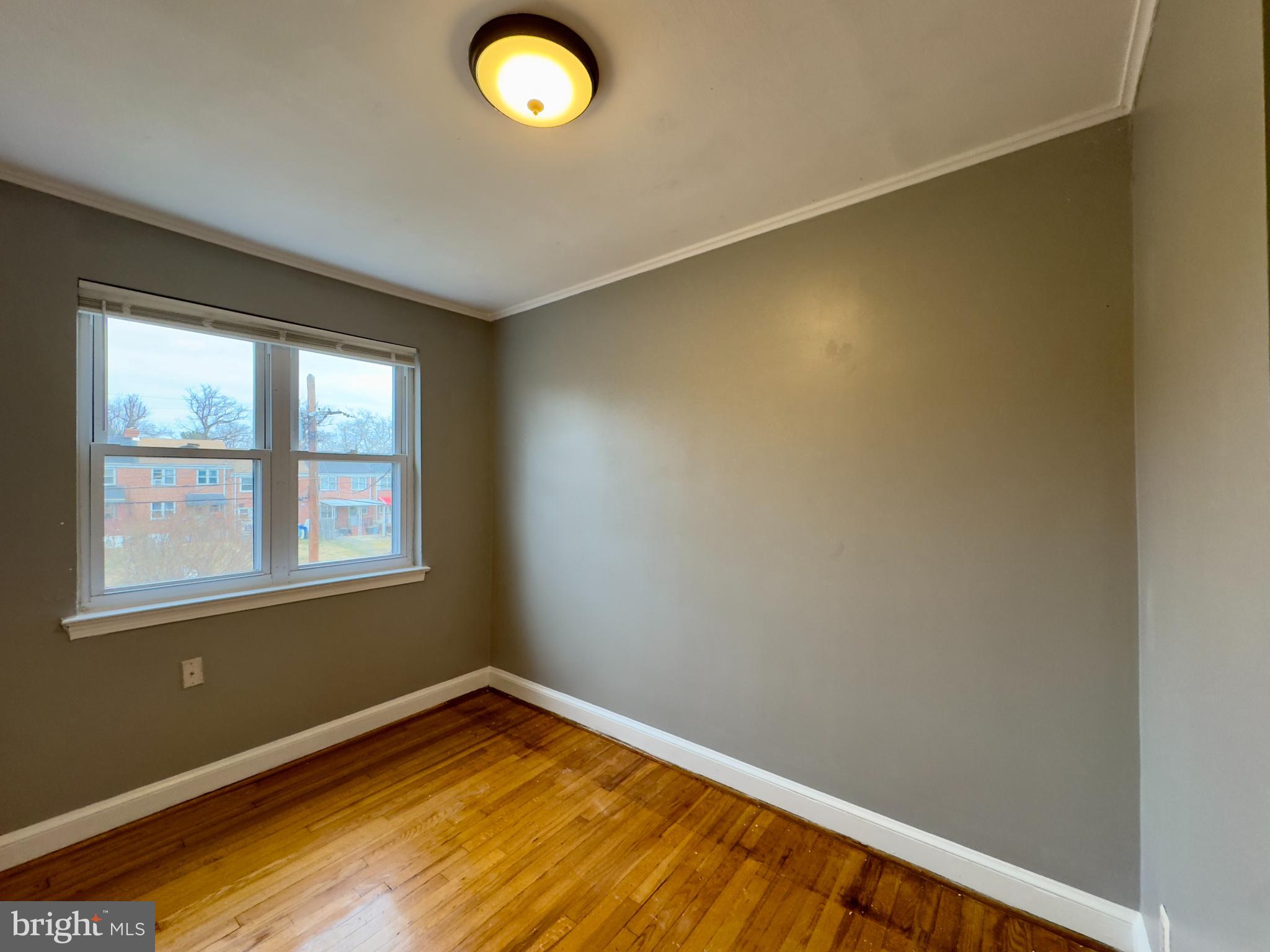 GOVANS - Residential Lease