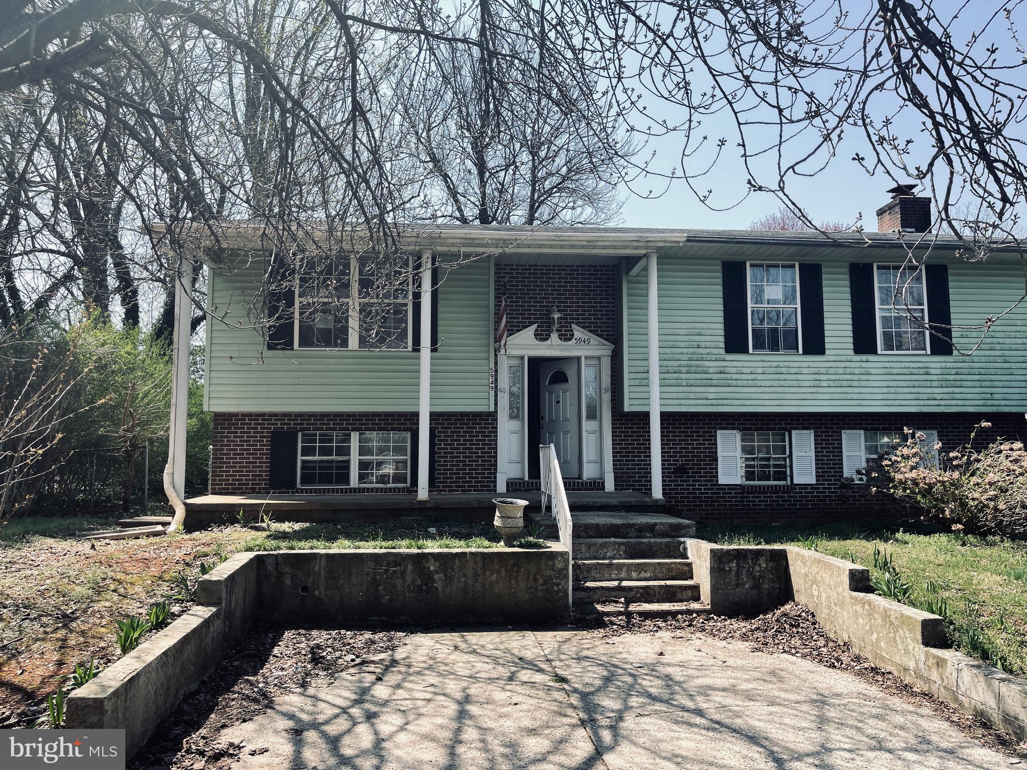 CATONSVILLE GARDENS - Residential