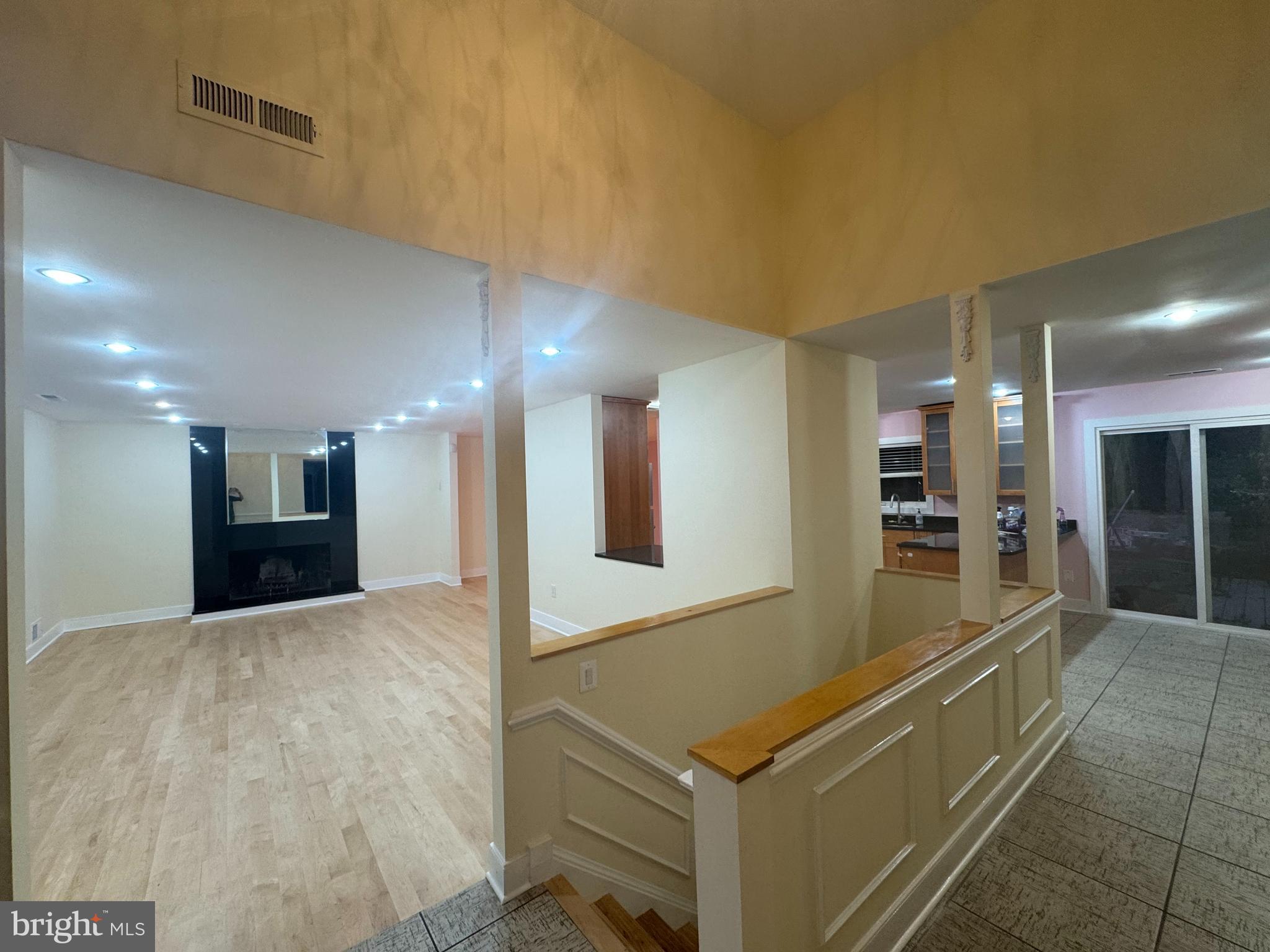 ASHLEIGH - Residential Lease