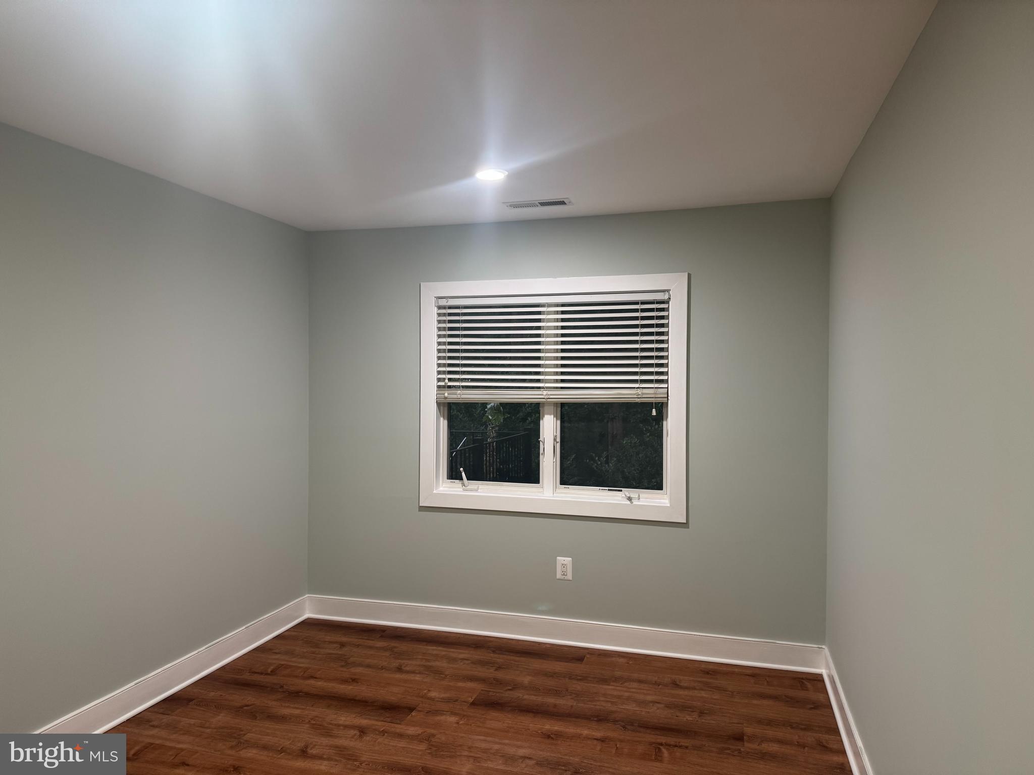 ASHLEIGH - Residential Lease