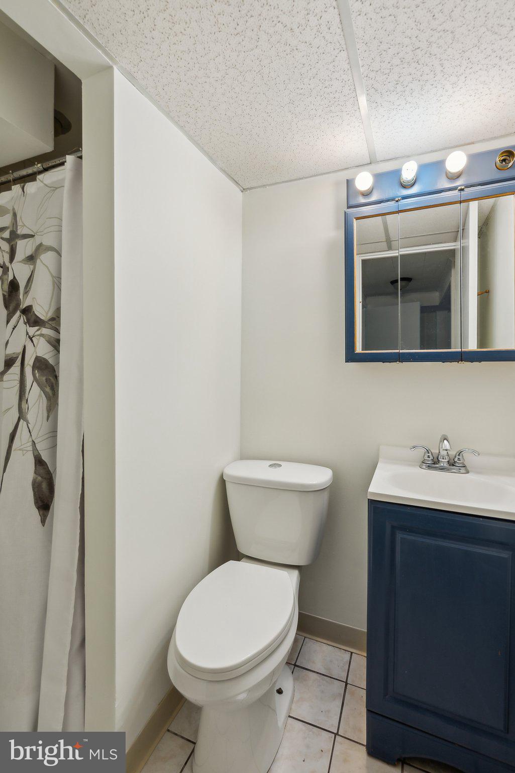 VILLAGE OF OAKLAND MILLS - Residential