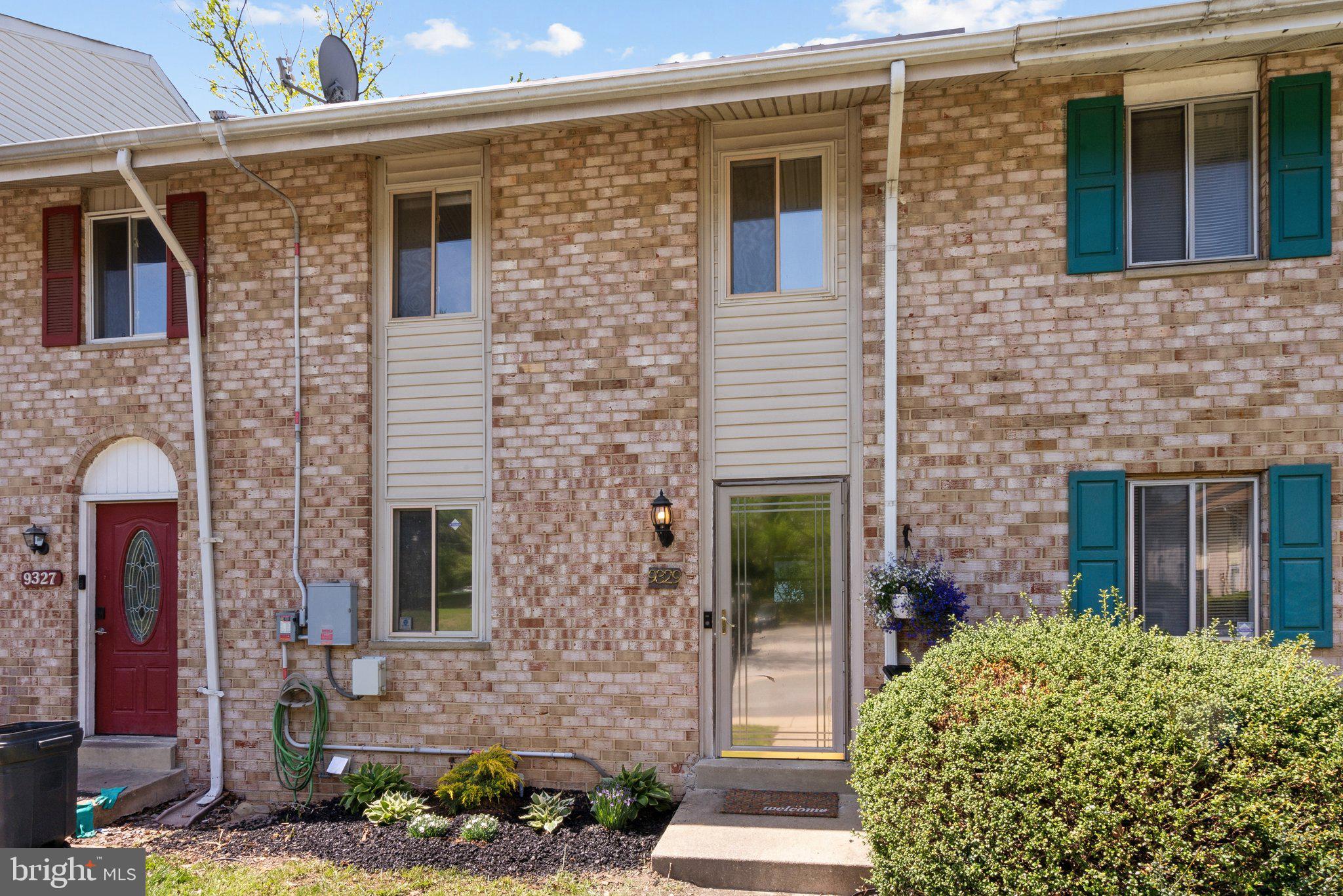 VILLAGE OF OAKLAND MILLS - Residential