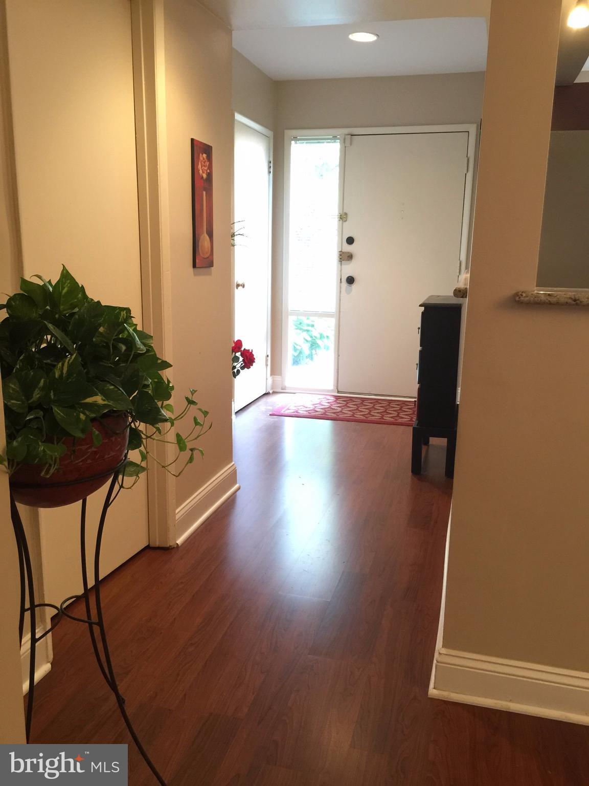 VANTAGE POINT - Residential Lease