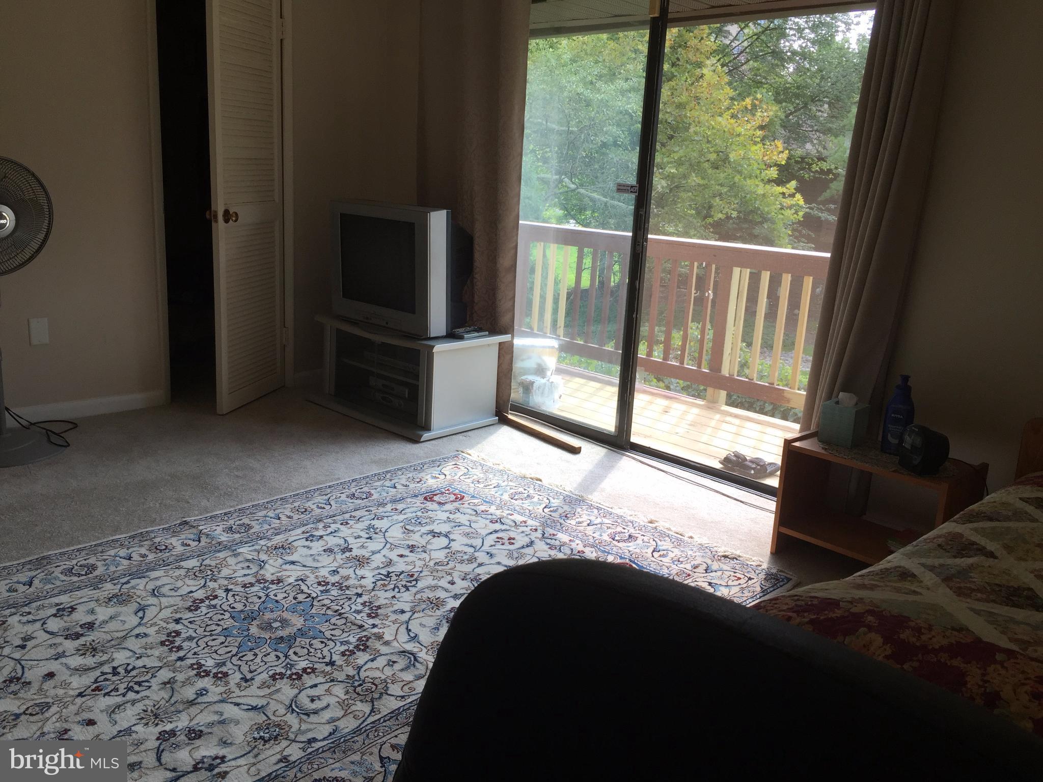 VANTAGE POINT - Residential Lease