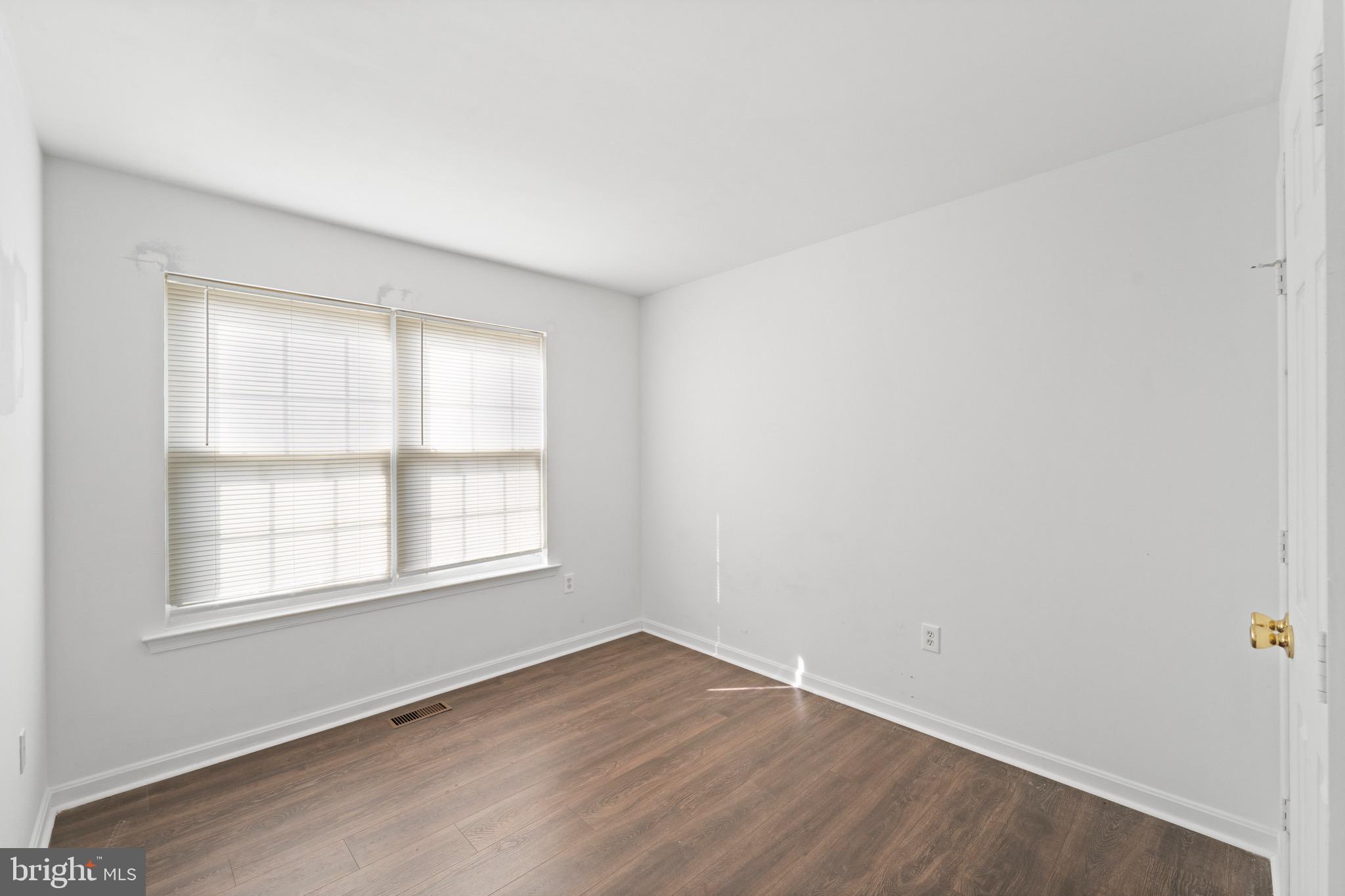 CHAPLINE PLACE - Residential