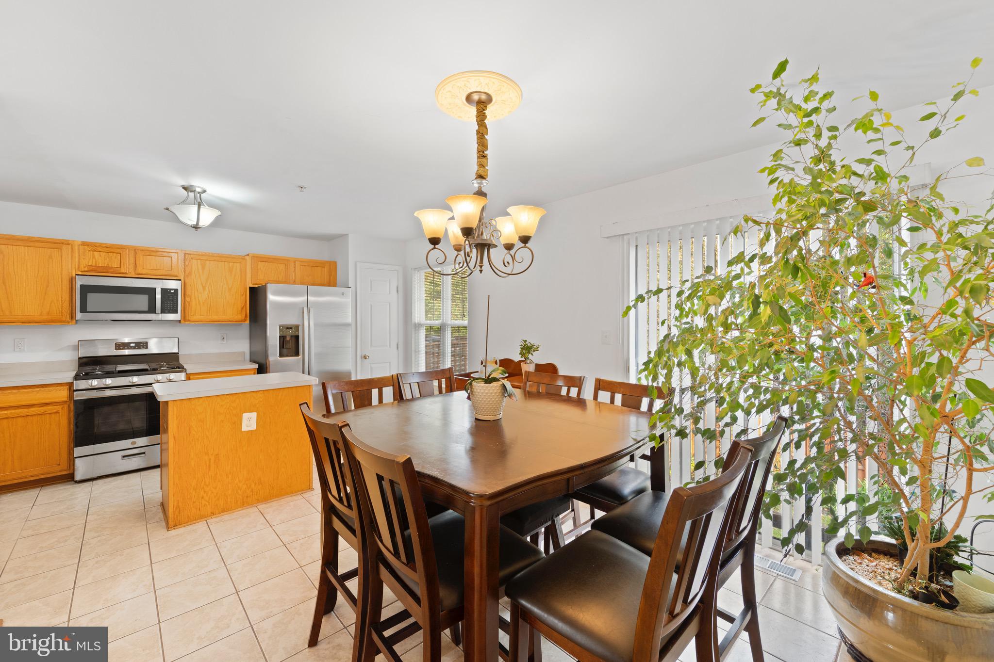 CHAPLINE PLACE - Residential