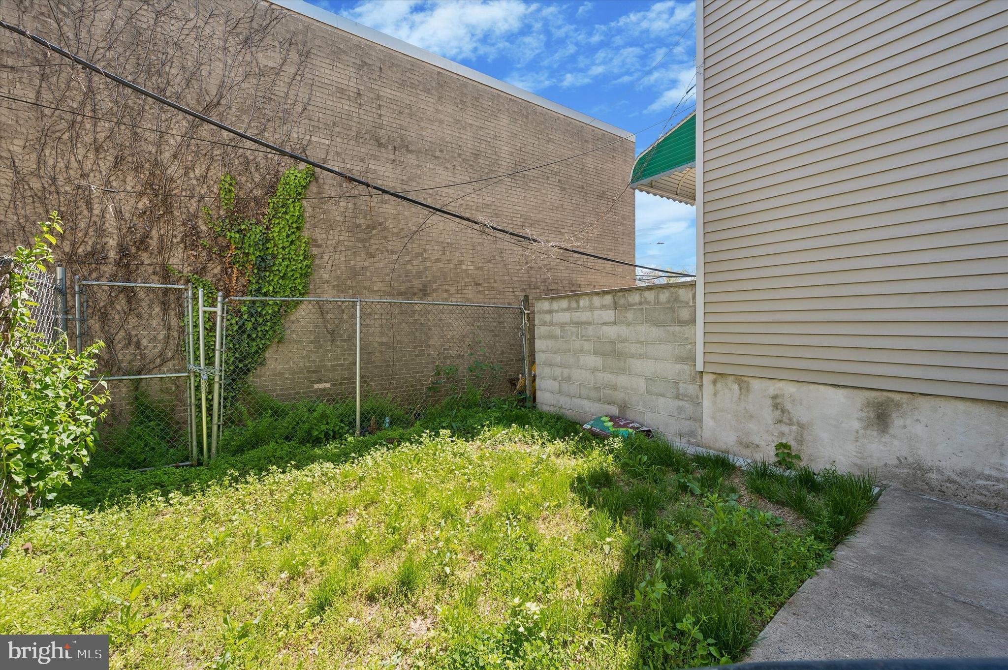 WEST POWELTON - Residential