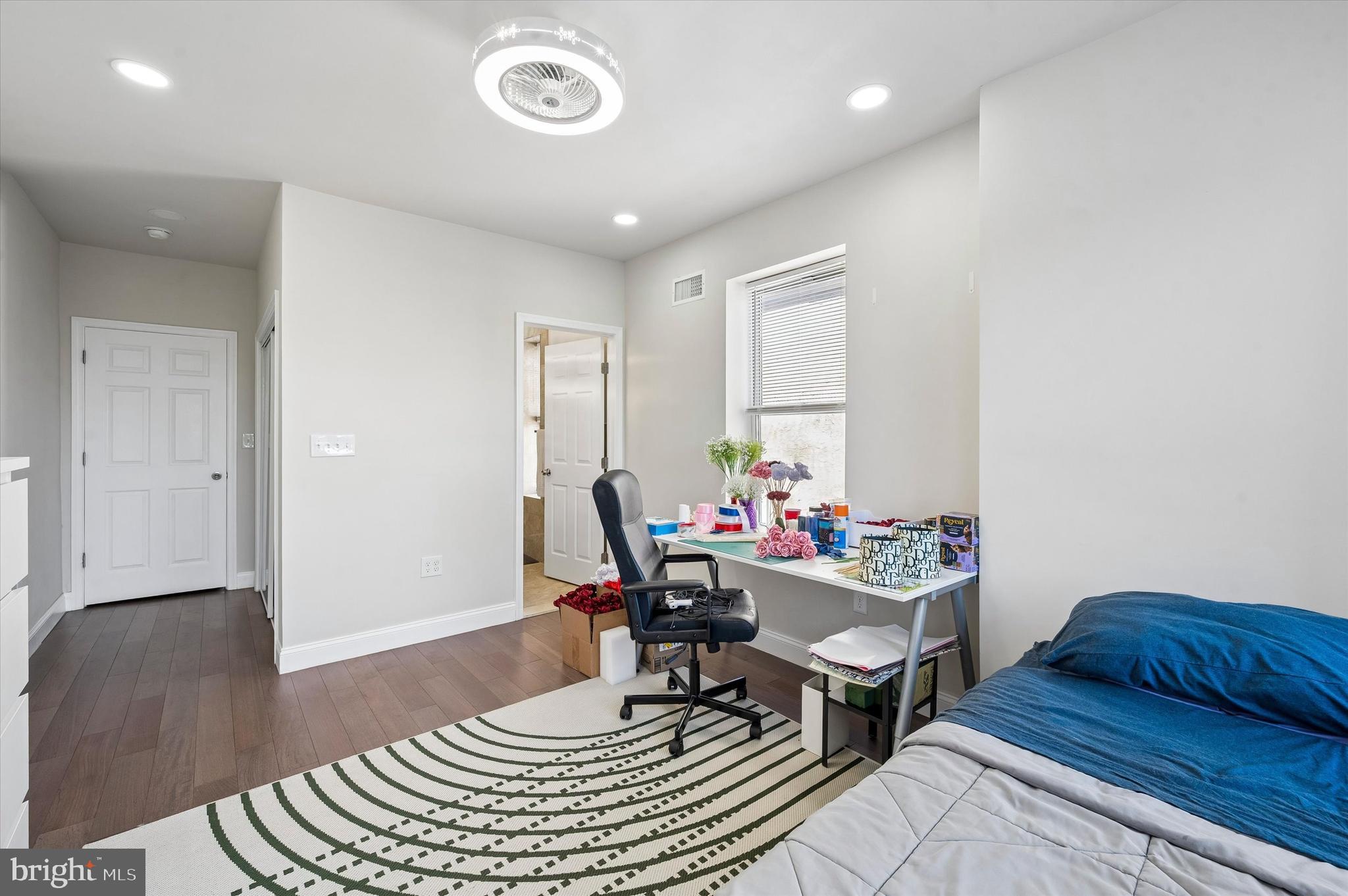 WEST POWELTON - Residential