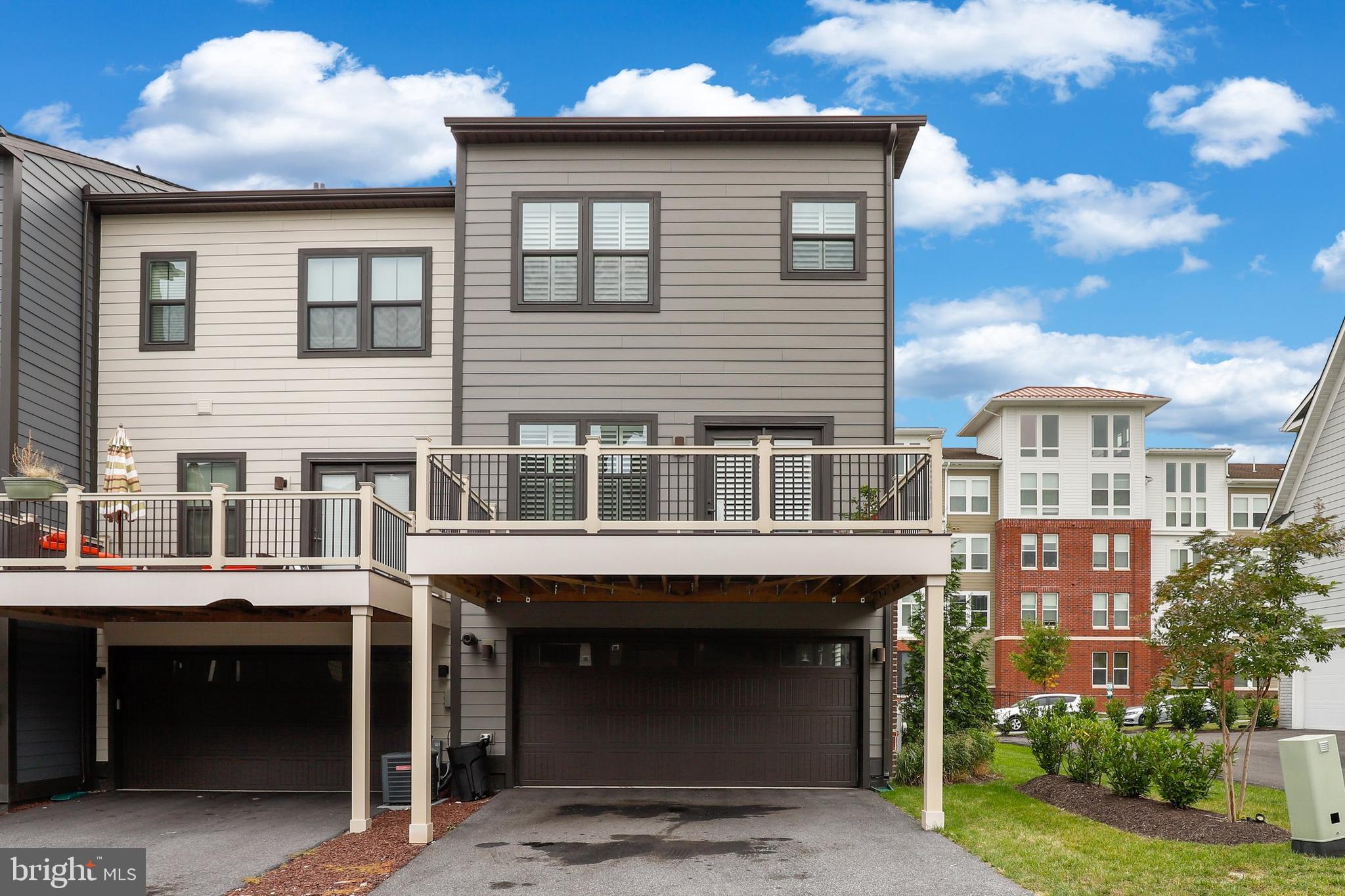 GREENLEIGH AT CROSSROADS - Residential