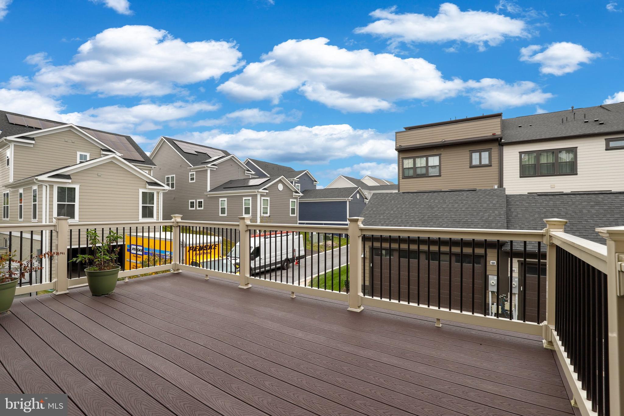 GREENLEIGH AT CROSSROADS - Residential