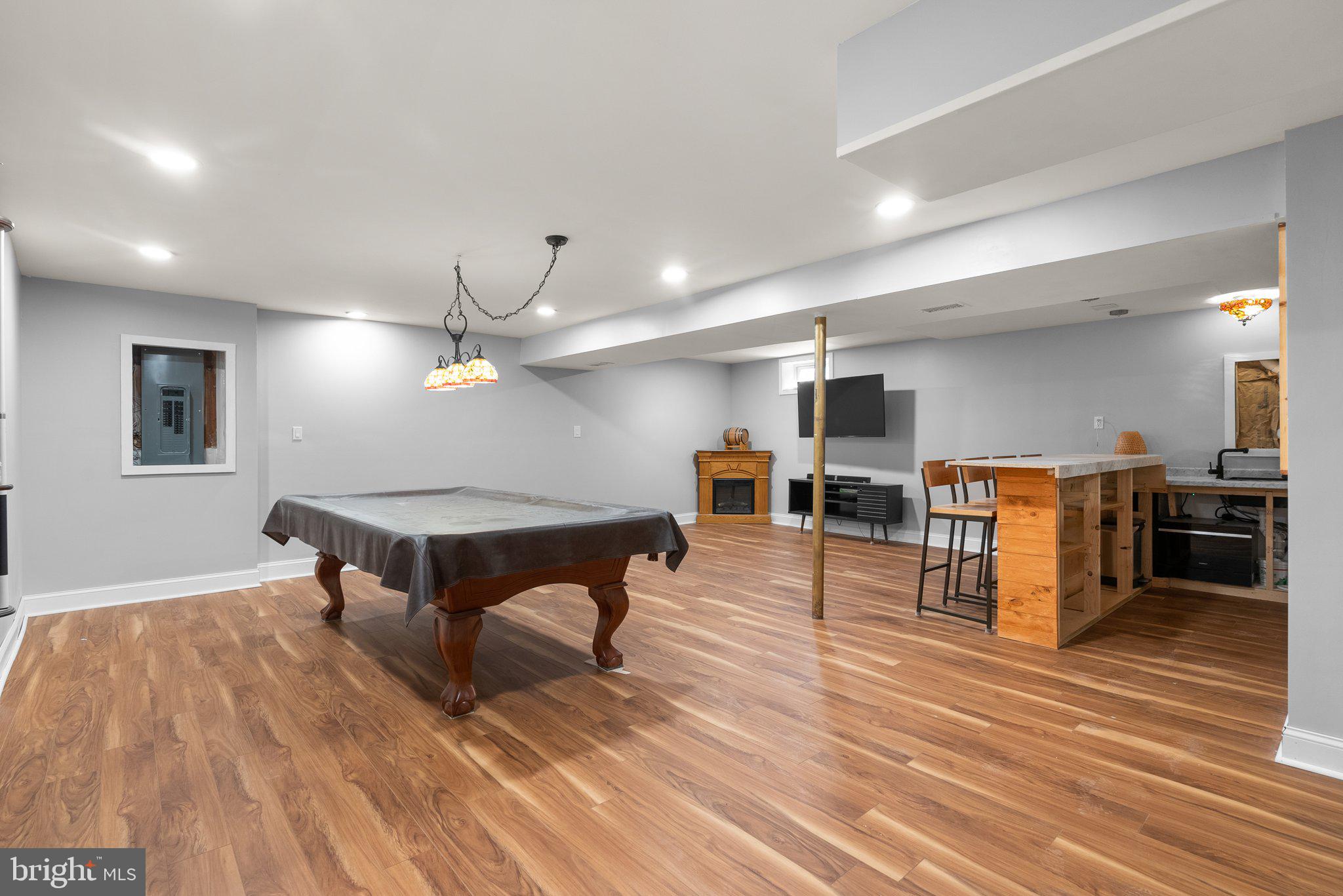 TANTALLON HILLS - Residential