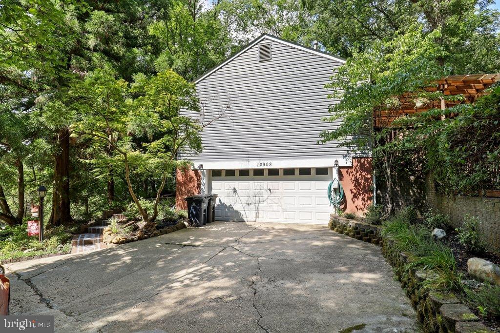 TANTALLON HILLS - Residential