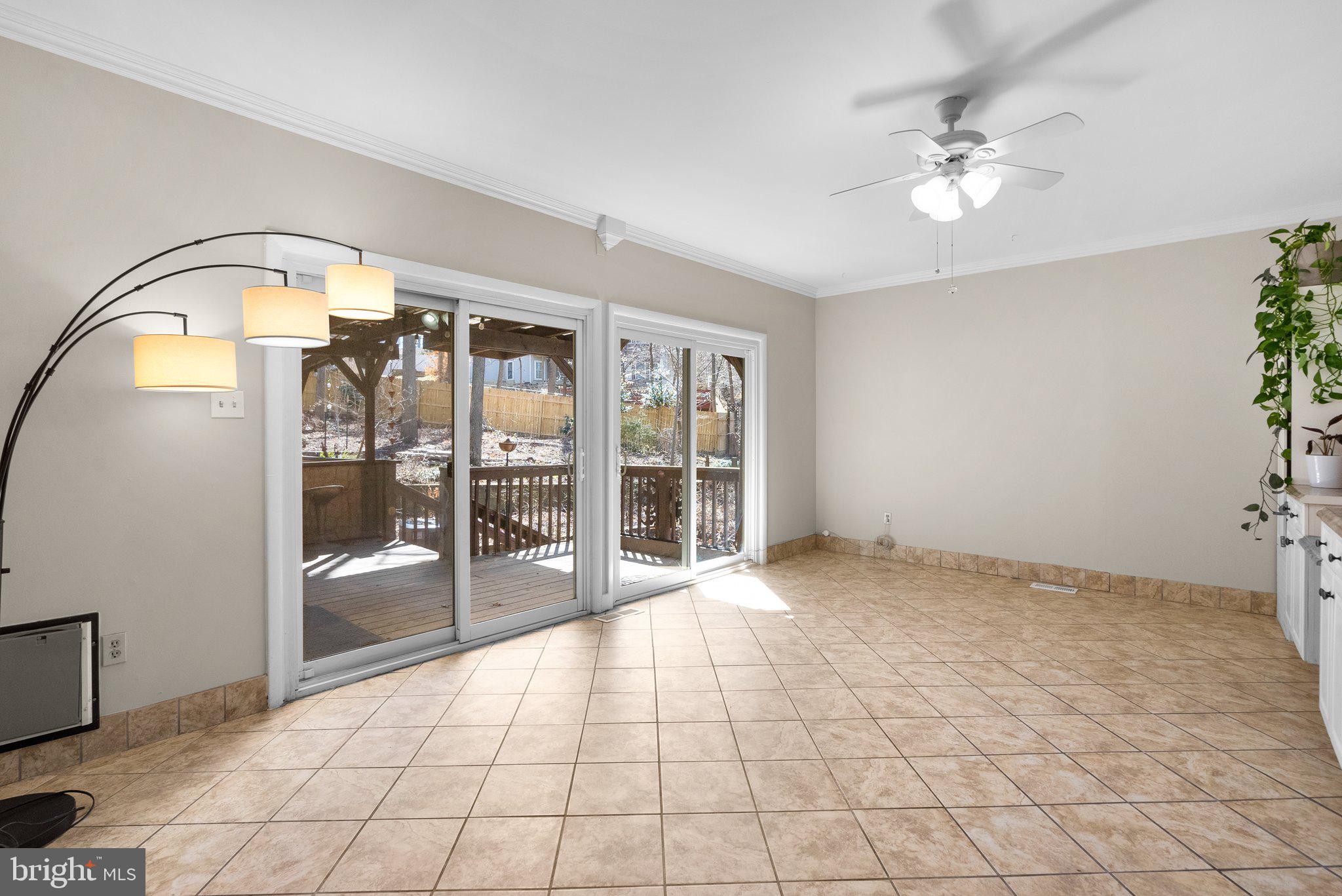 TANTALLON HILLS - Residential