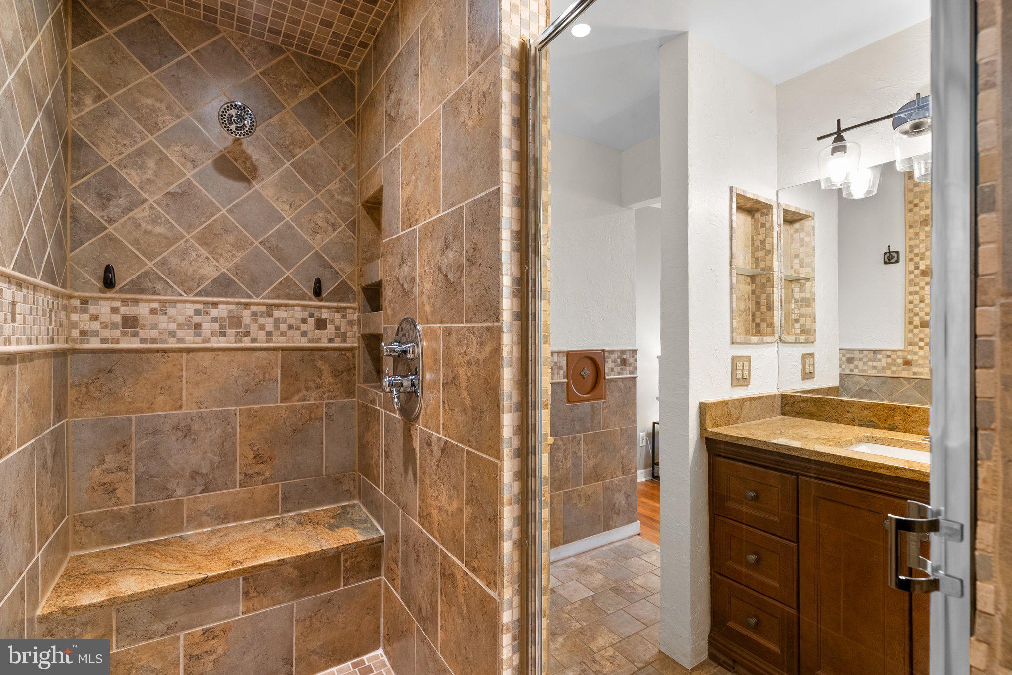 TANTALLON HILLS - Residential