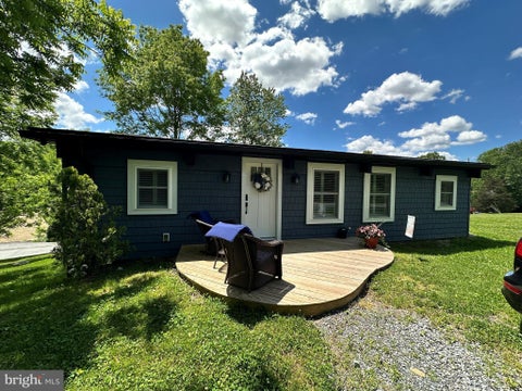 Photo of 470 N Shore Drive, LENHARTSVILLE, PA 19534 (MLS # PABK2077462)