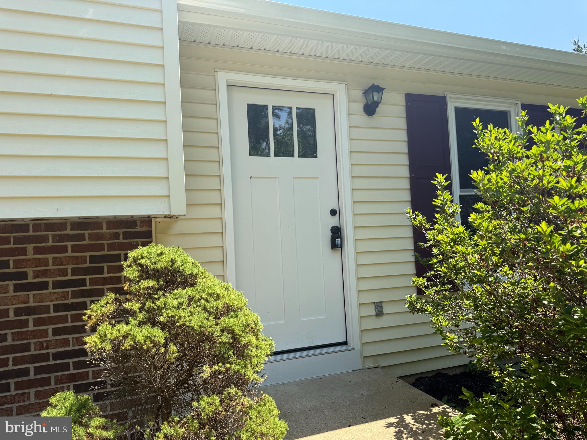 15 DEN MAR DRIVE