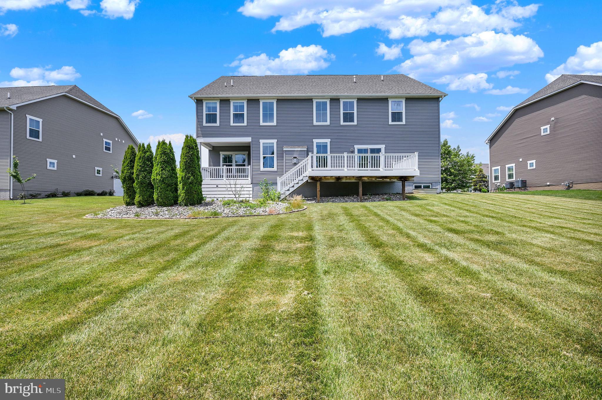 610 SPRING HOLLOW DRIVE