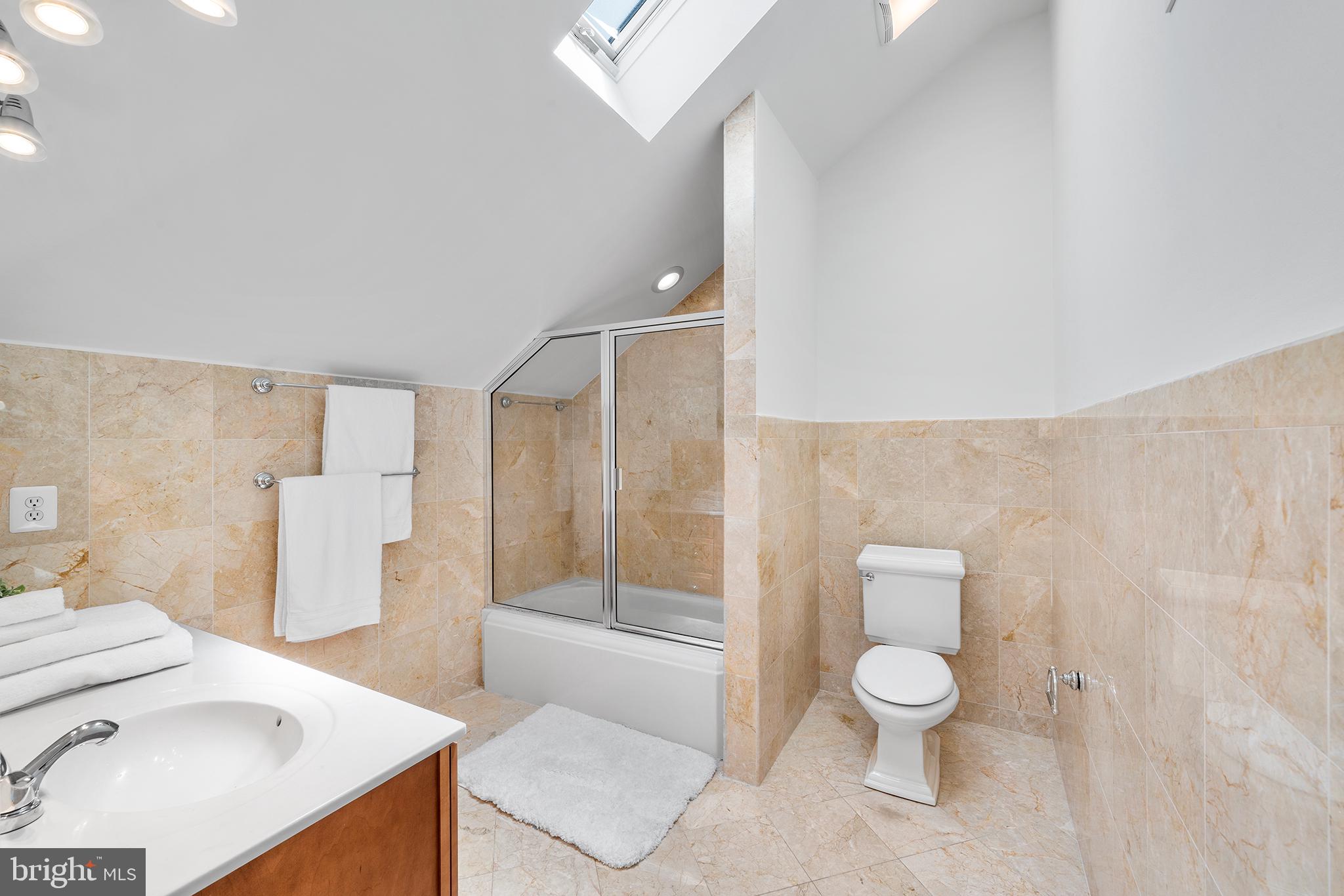 BELLA VISTA - Residential