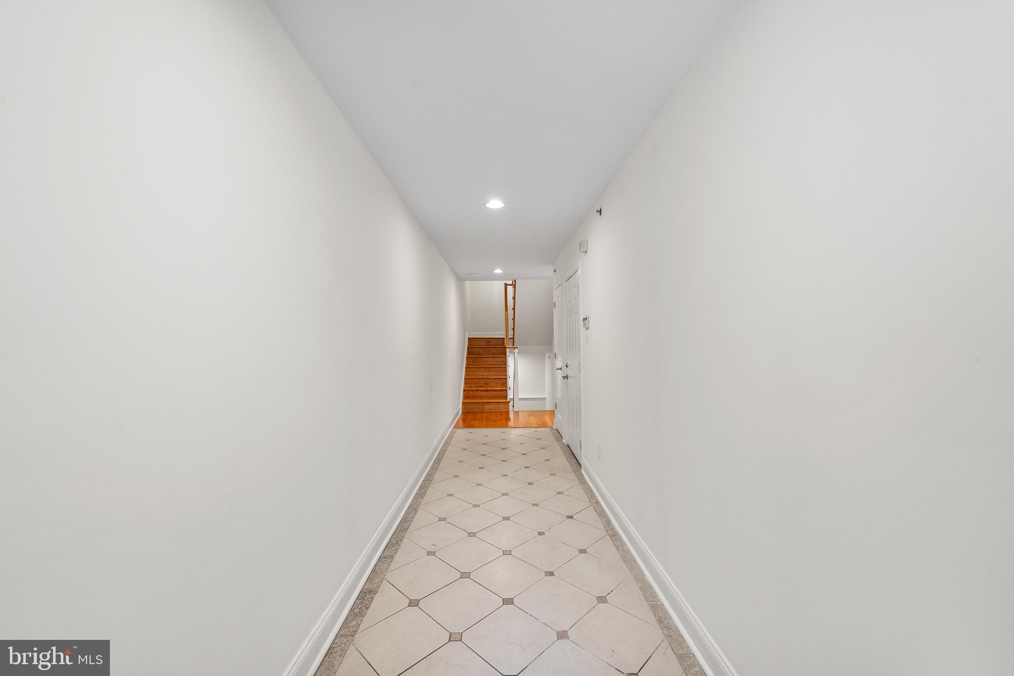 BELLA VISTA - Residential