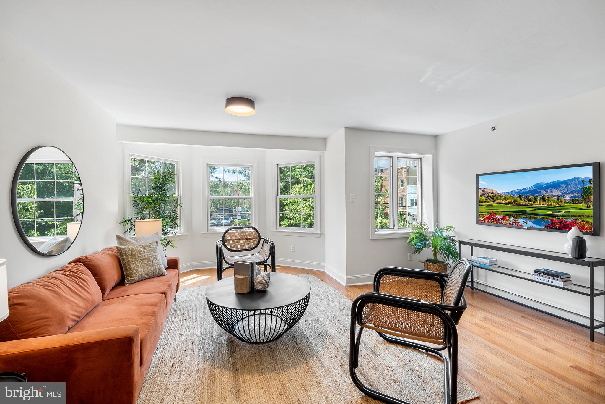 BELLA VISTA - Residential