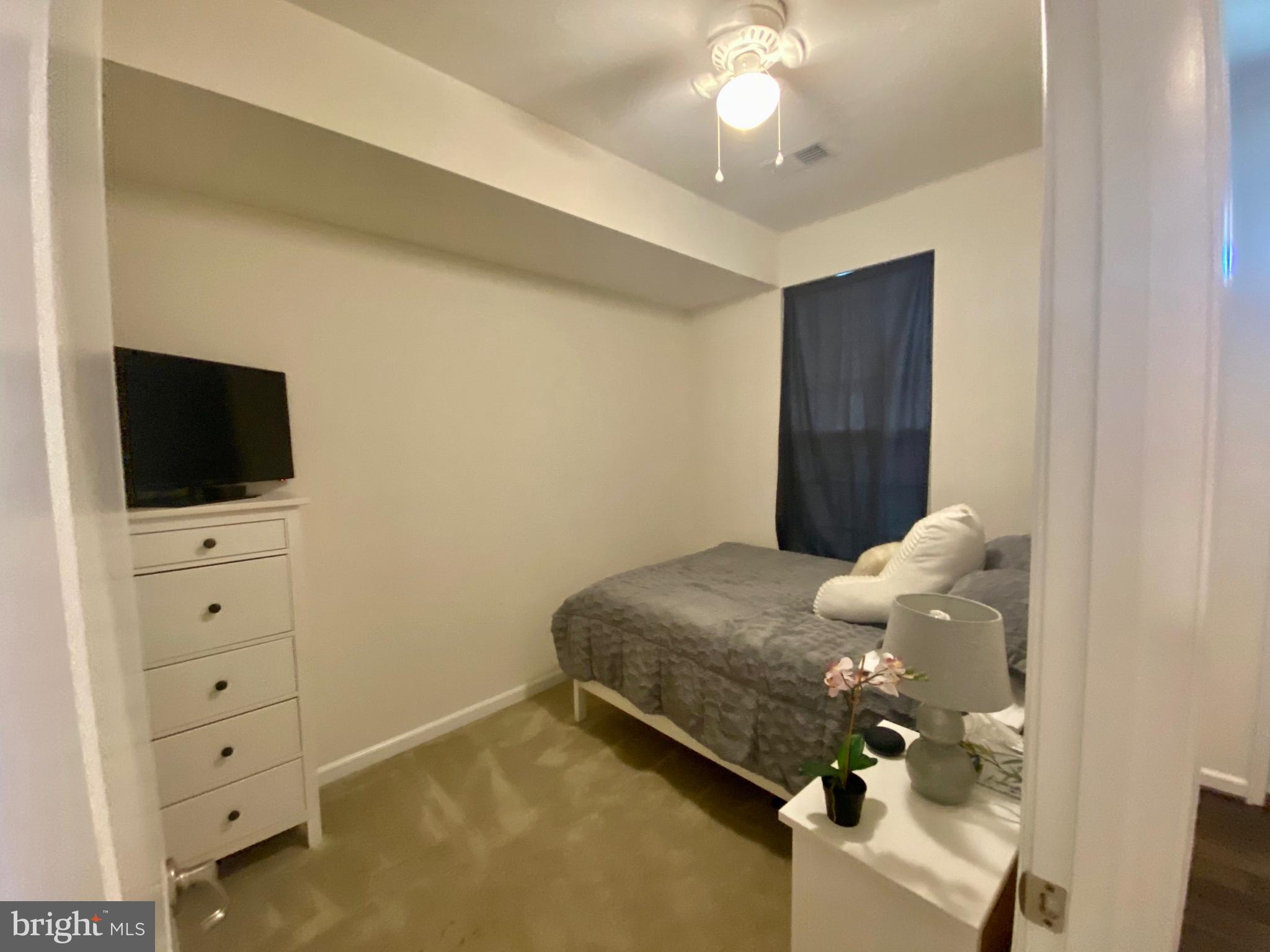 FEATHERSTONE STATION CONDOMINIUMS - Residential Lease