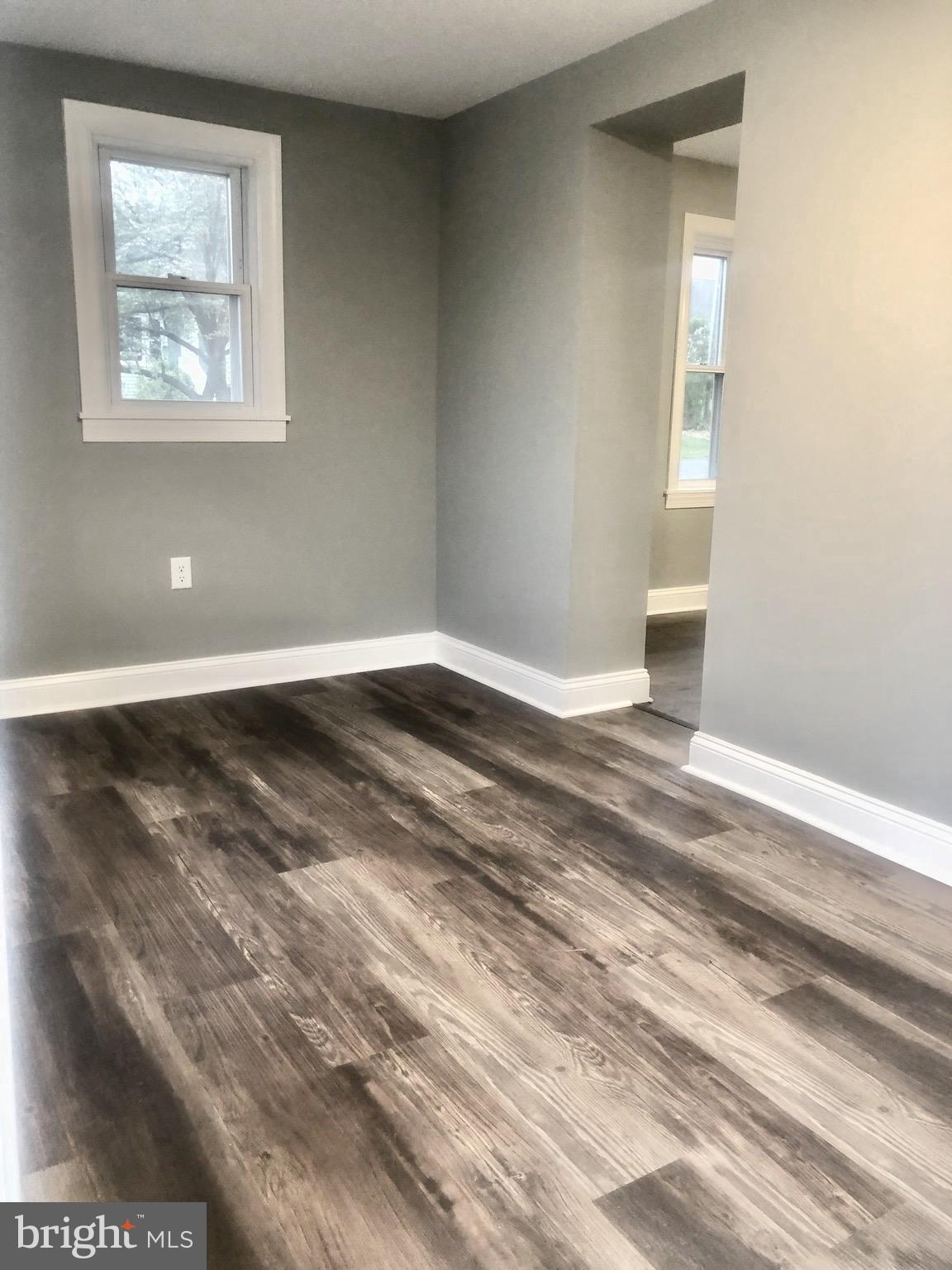 DINGES HEIGHTS - Residential Lease