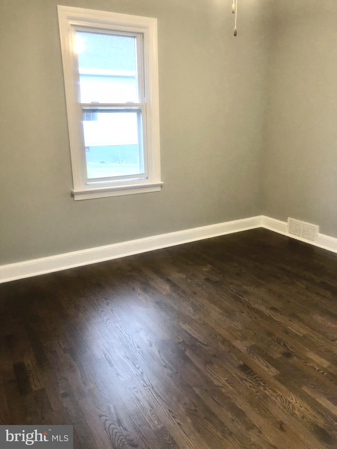 DINGES HEIGHTS - Residential Lease