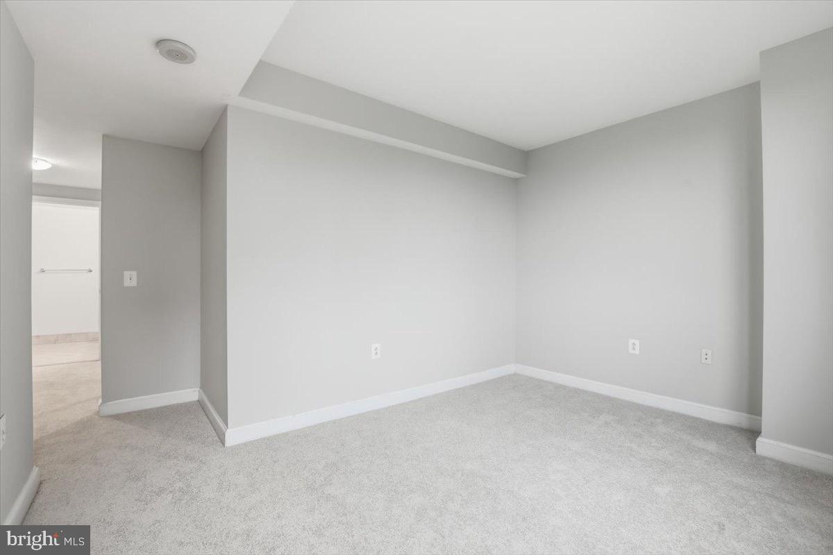 HUNTINGTON - Residential