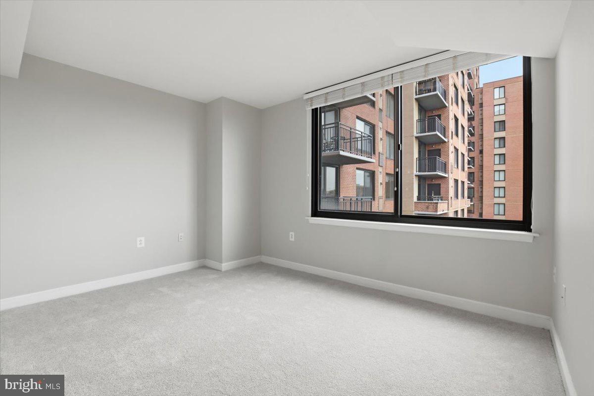 HUNTINGTON - Residential