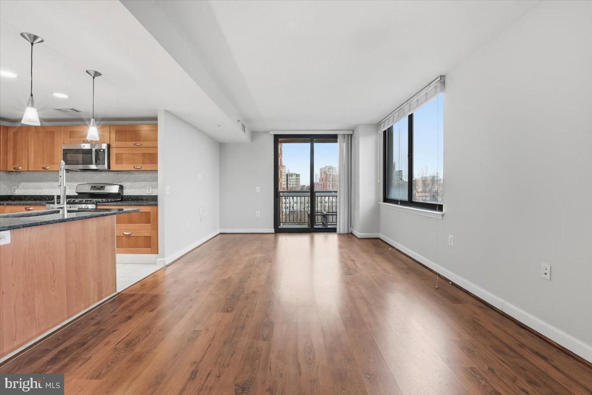 HUNTINGTON - Residential