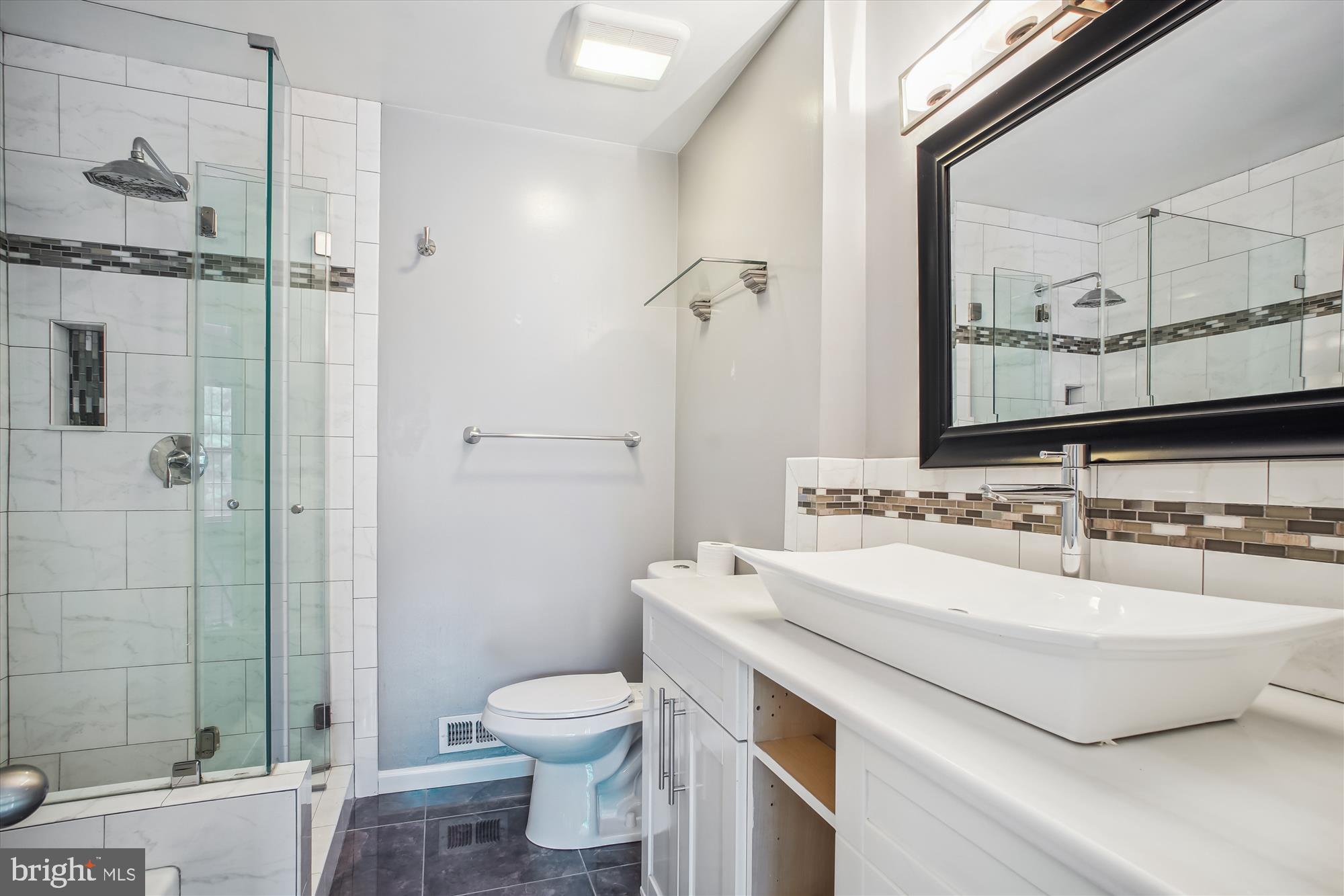 PINECREST - Residential Lease