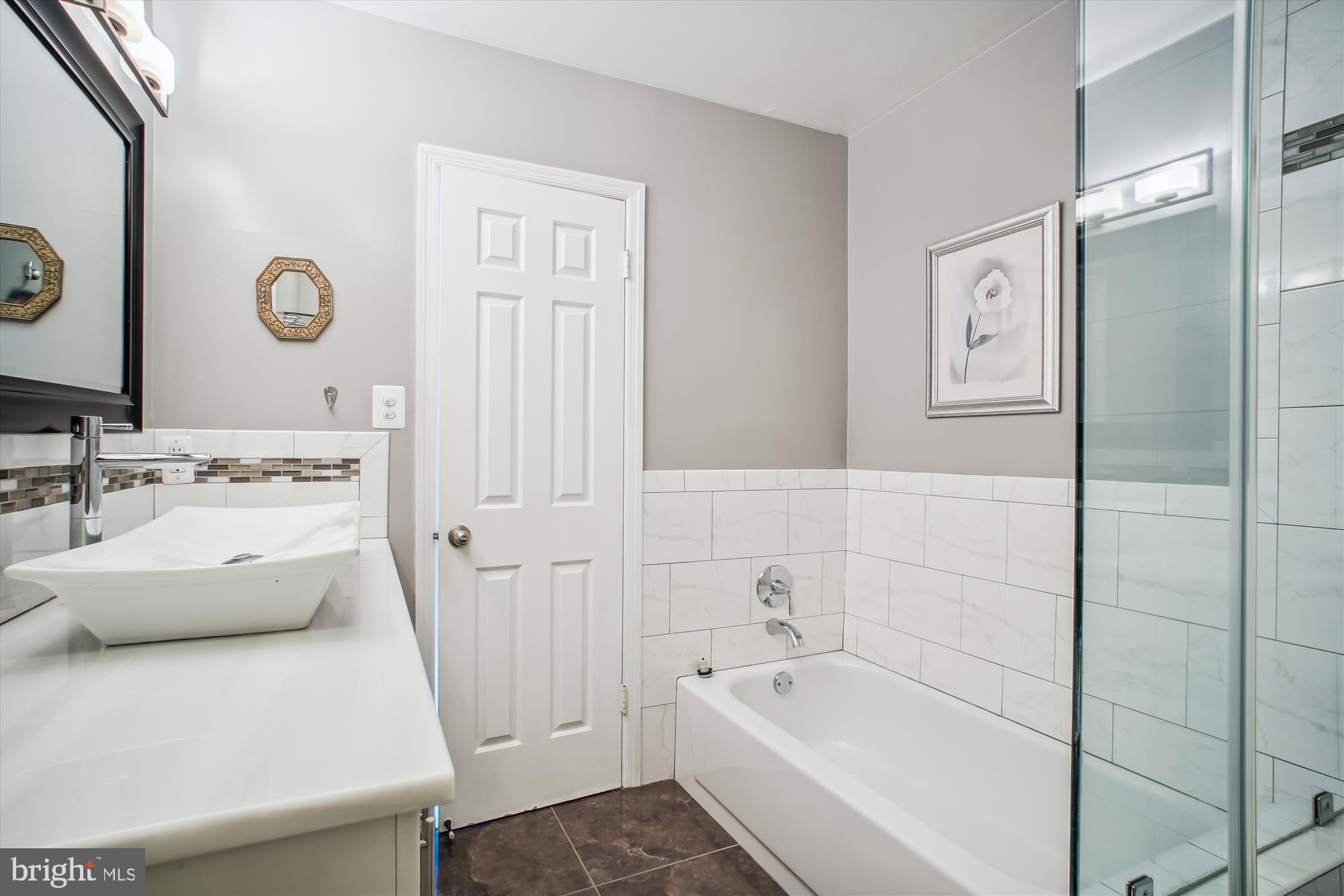 PINECREST - Residential Lease