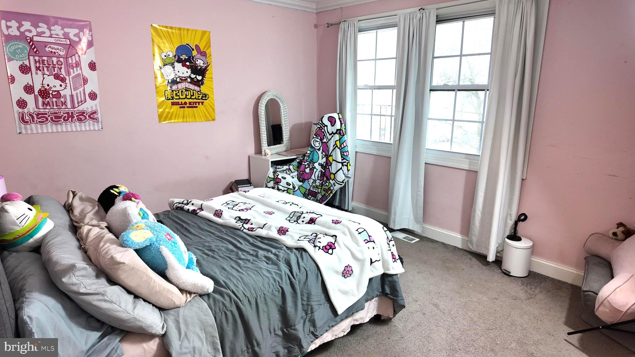 OAKWOOD VILLAGE - Residential